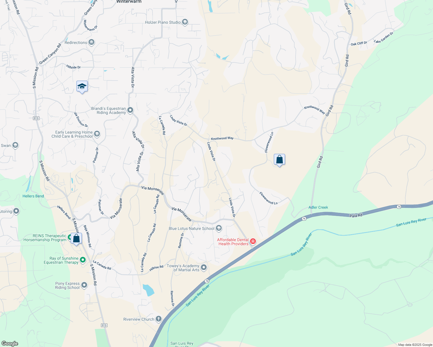 map of restaurants, bars, coffee shops, grocery stores, and more near Via Dulcea in Fallbrook
