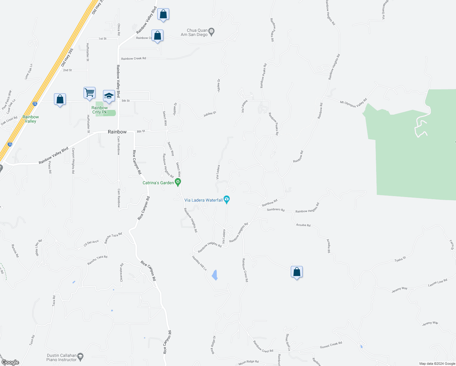 map of restaurants, bars, coffee shops, grocery stores, and more near Vía Ladera in Rainbow