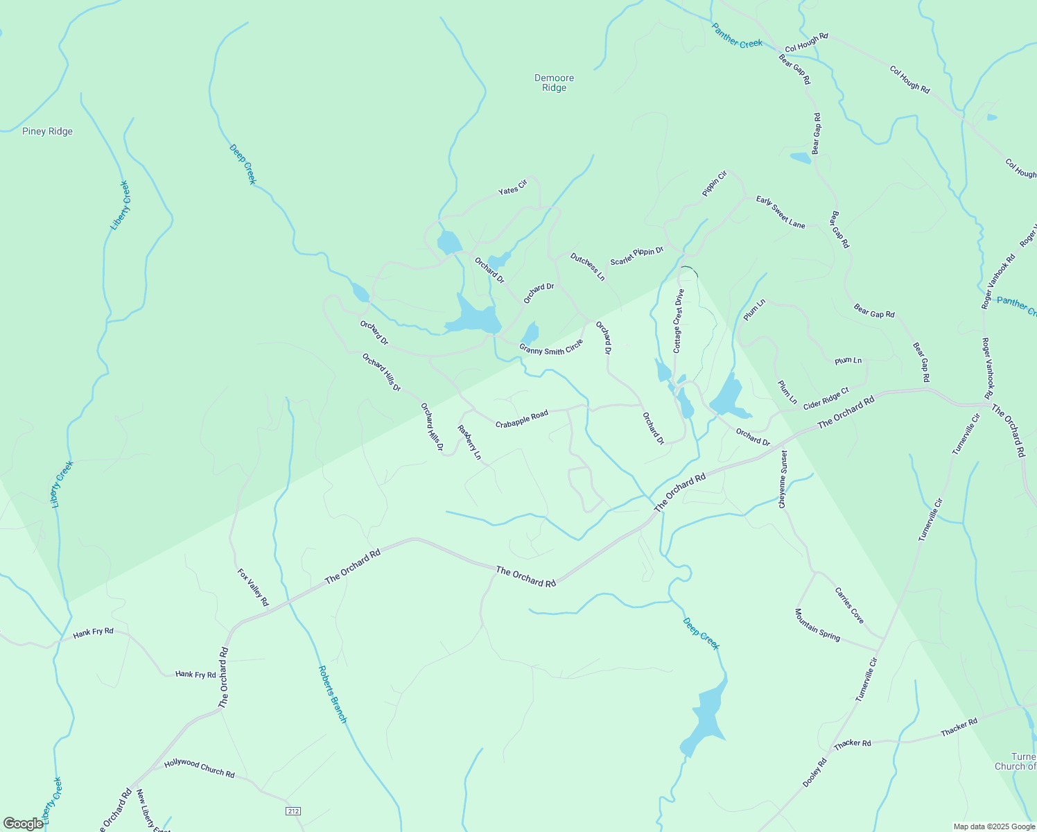 map of restaurants, bars, coffee shops, grocery stores, and more near 125 Summer Road in Clarkesville