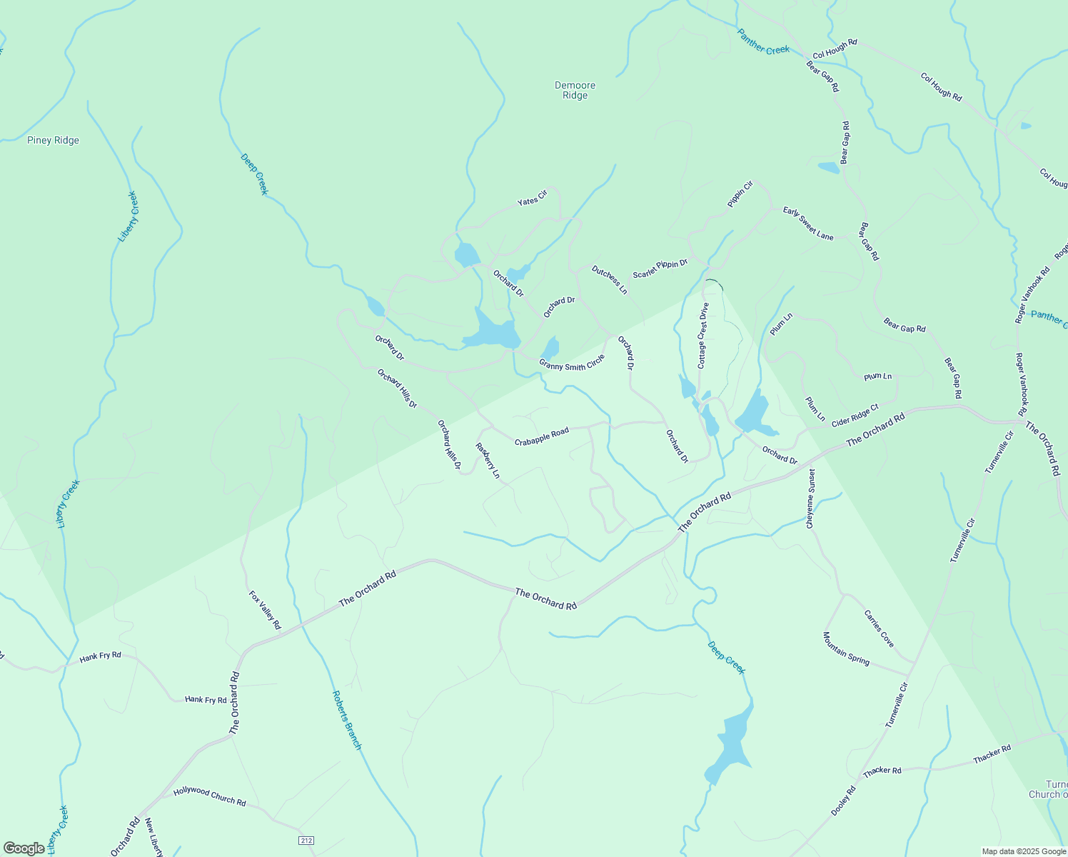map of restaurants, bars, coffee shops, grocery stores, and more near 125 Summer Road in Clarkesville