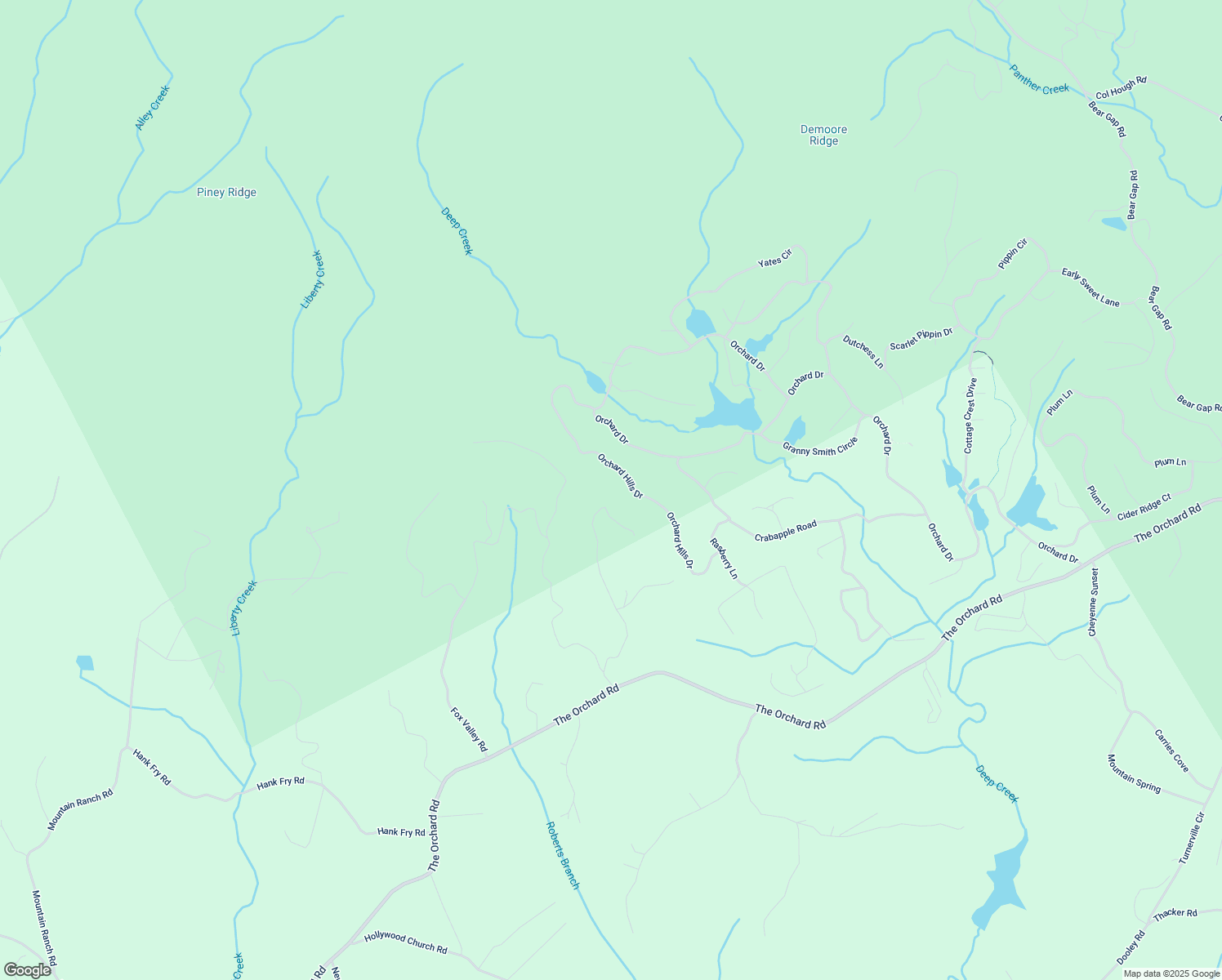 map of restaurants, bars, coffee shops, grocery stores, and more near 347 Highlands Drive in Clarkesville
