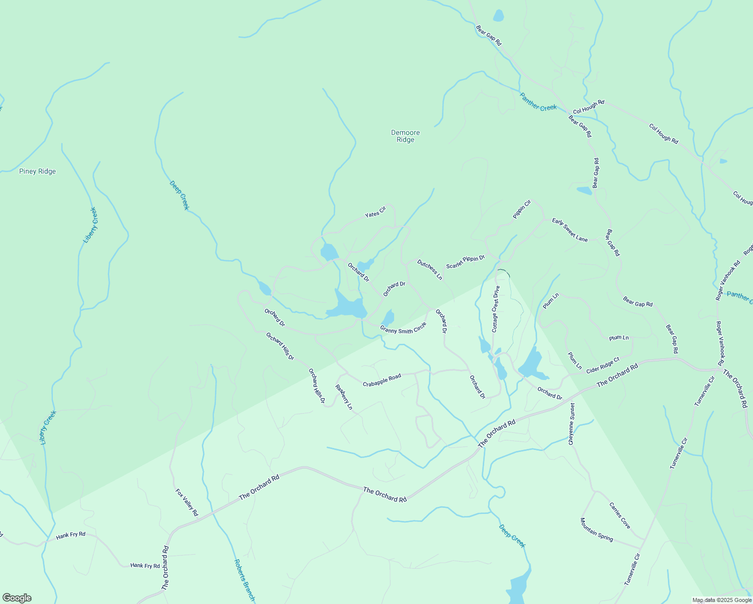 map of restaurants, bars, coffee shops, grocery stores, and more near 3394 Orchard Drive in Clarkesville