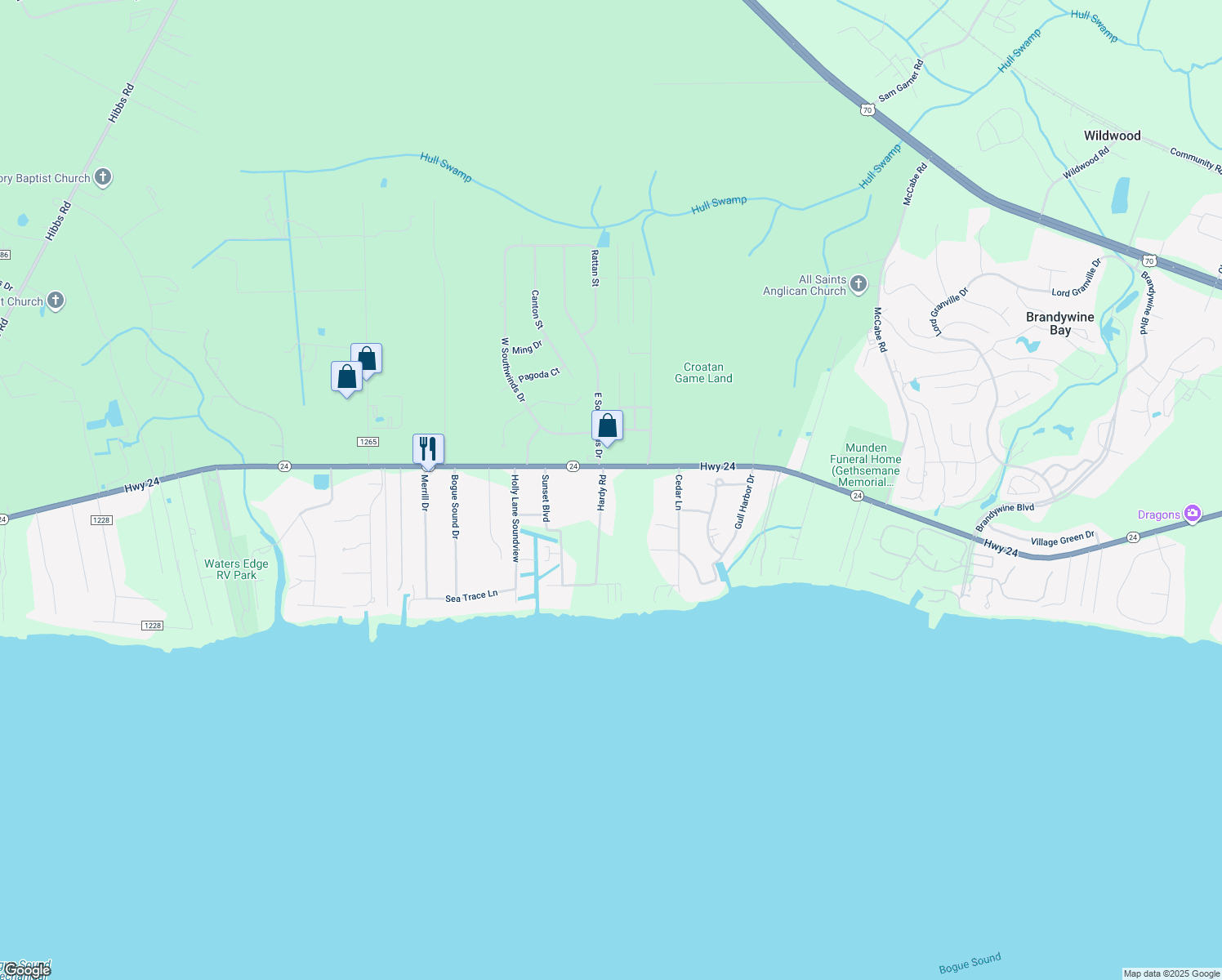 map of restaurants, bars, coffee shops, grocery stores, and more near 405 Hardy Road in Newport