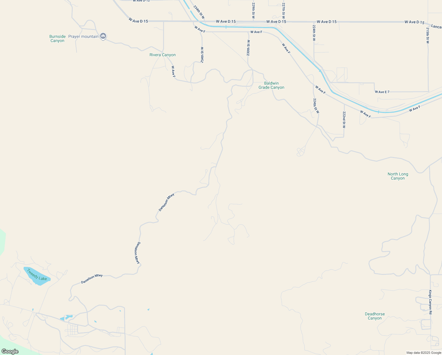 map of restaurants, bars, coffee shops, grocery stores, and more near West Avenue D 15 in Los Angeles County