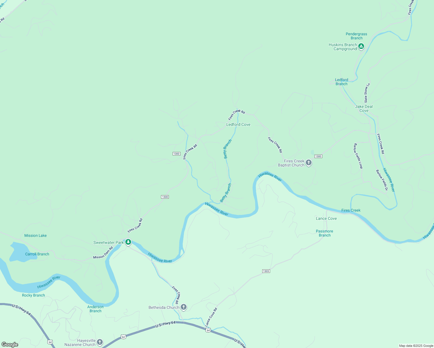 map of restaurants, bars, coffee shops, grocery stores, and more near 361 Johnson Road in Hayesville