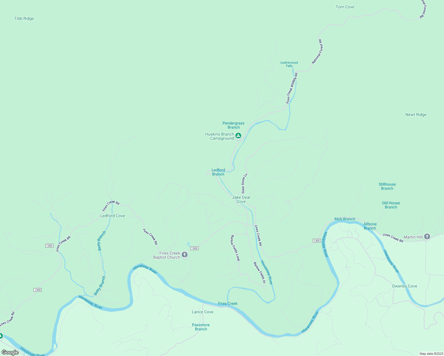 map of restaurants, bars, coffee shops, grocery stores, and more near 581 Slate Stone Lane in Hayesville