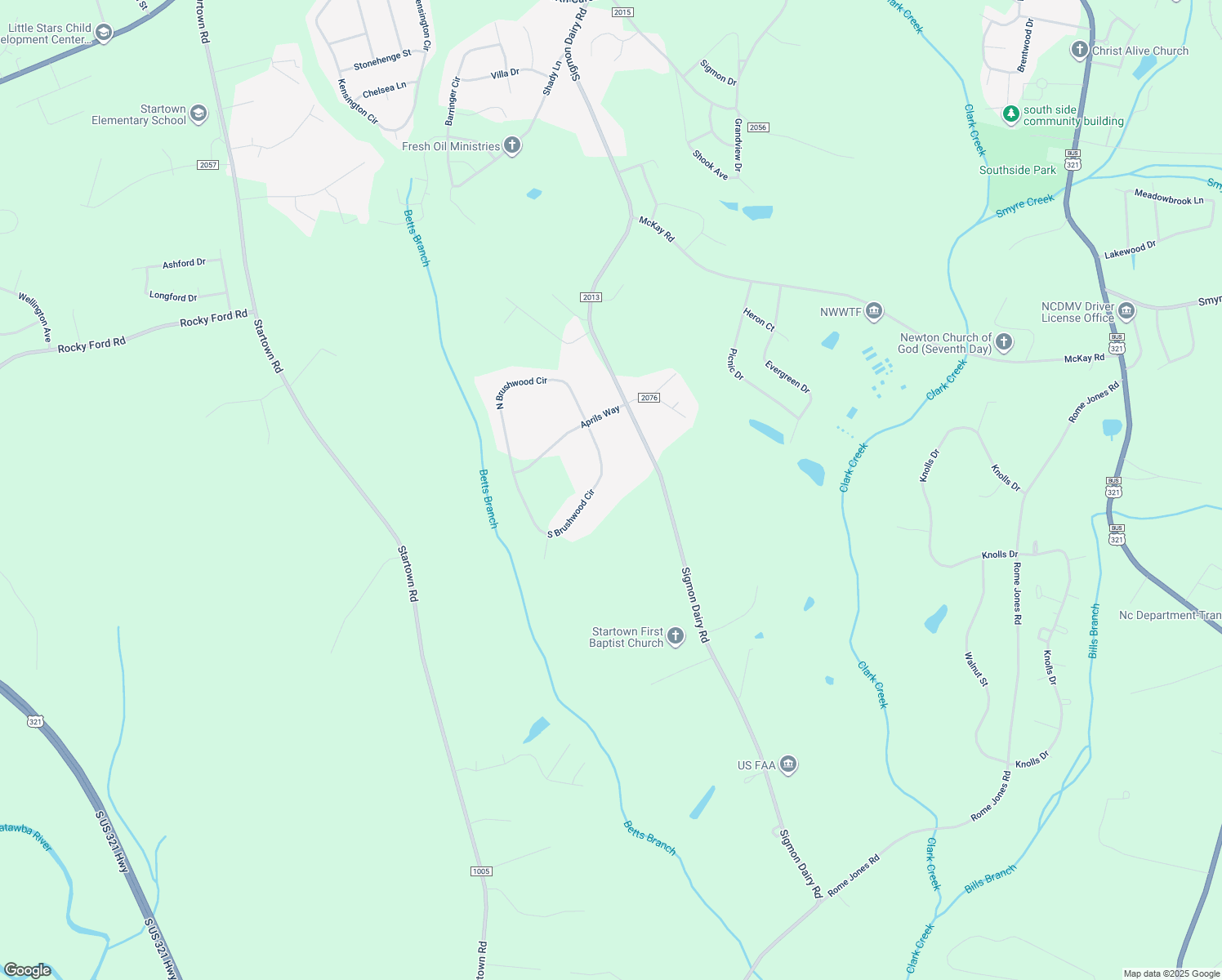 map of restaurants, bars, coffee shops, grocery stores, and more near 2360 South Brushwood Circle in Newton
