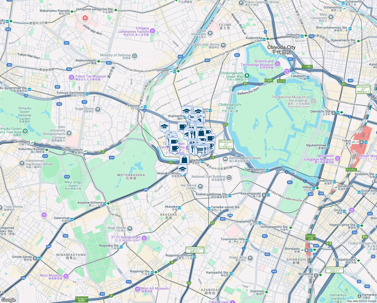 map of restaurants, bars, coffee shops, grocery stores, and more near in Chiyoda City