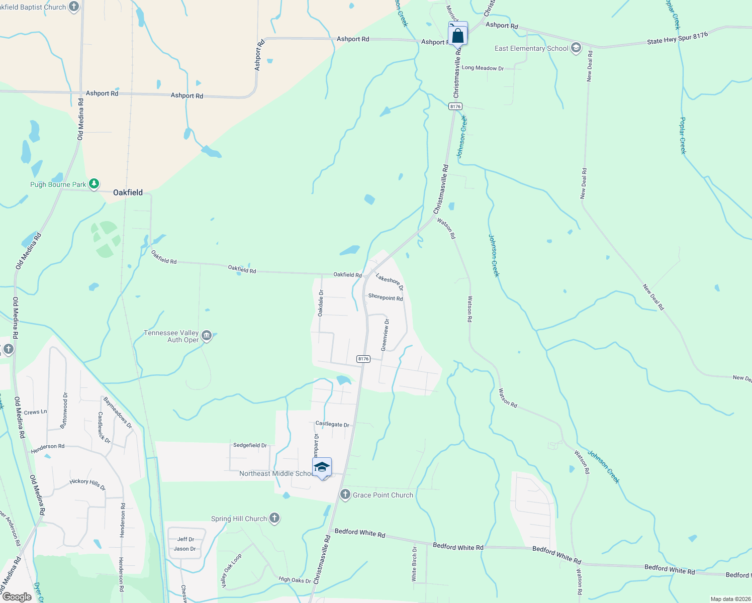 map of restaurants, bars, coffee shops, grocery stores, and more near 4 Shorepoint Road in Oakfield