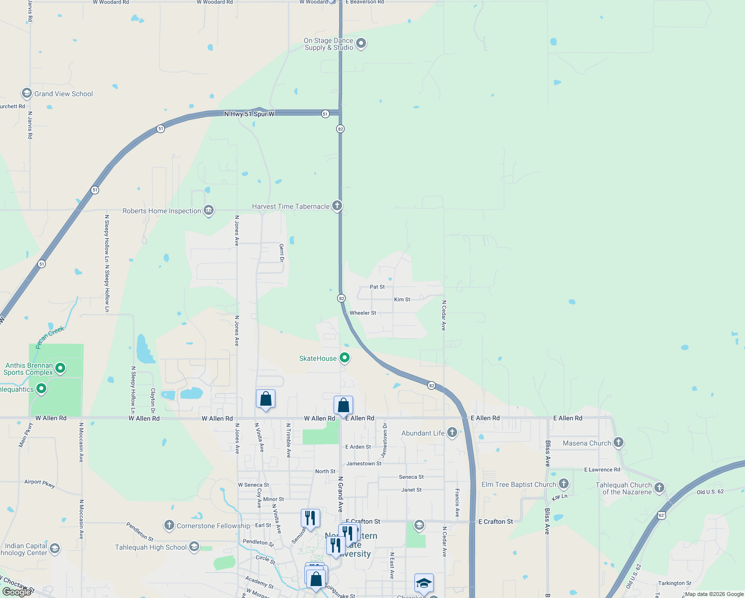map of restaurants, bars, coffee shops, grocery stores, and more near 305 Kim Street in Tahlequah