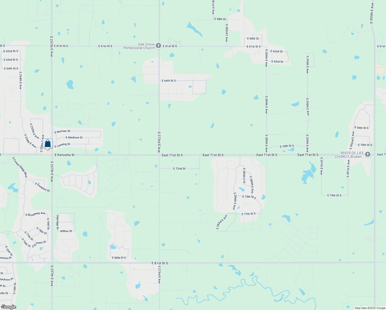 map of restaurants, bars, coffee shops, grocery stores, and more near 27339-28103 East 71st Street in Broken Arrow