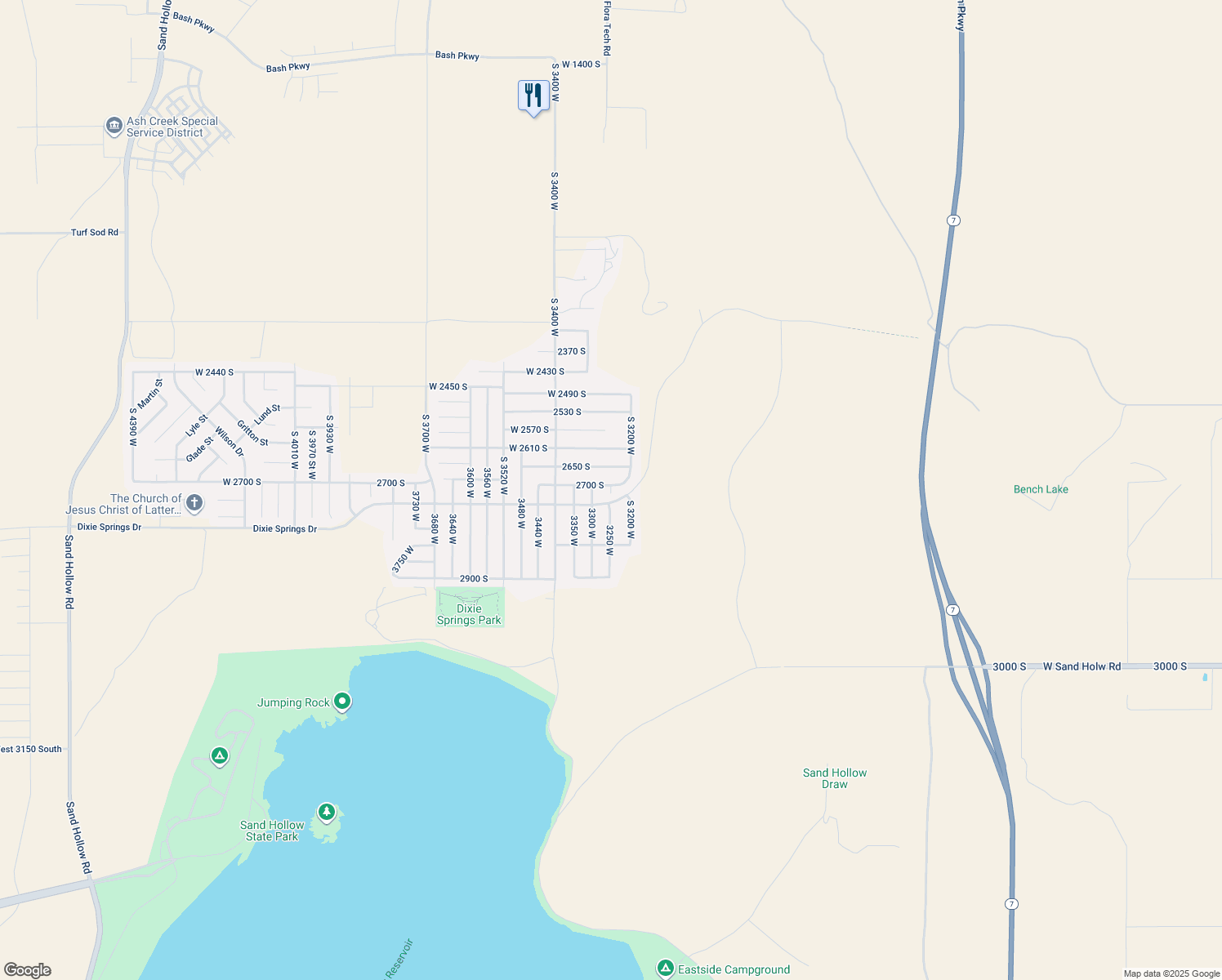 map of restaurants, bars, coffee shops, grocery stores, and more near 2792 South 3250 West in Hurricane