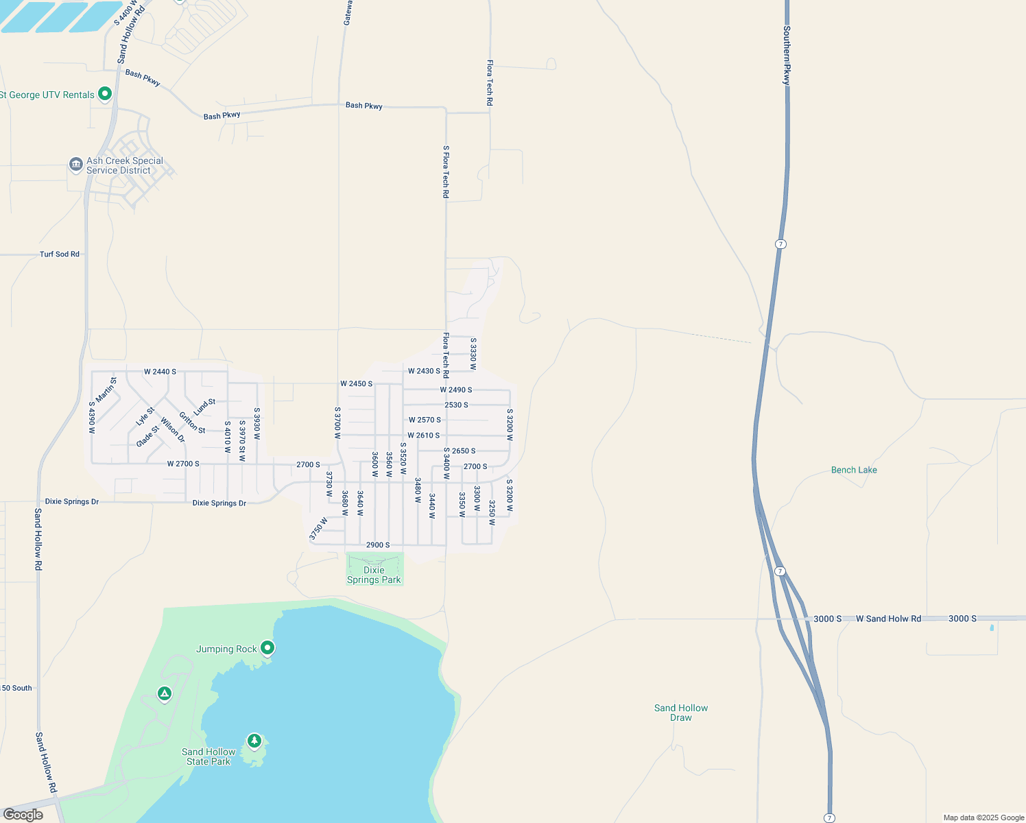 map of restaurants, bars, coffee shops, grocery stores, and more near 2543 South 3200 West in Hurricane