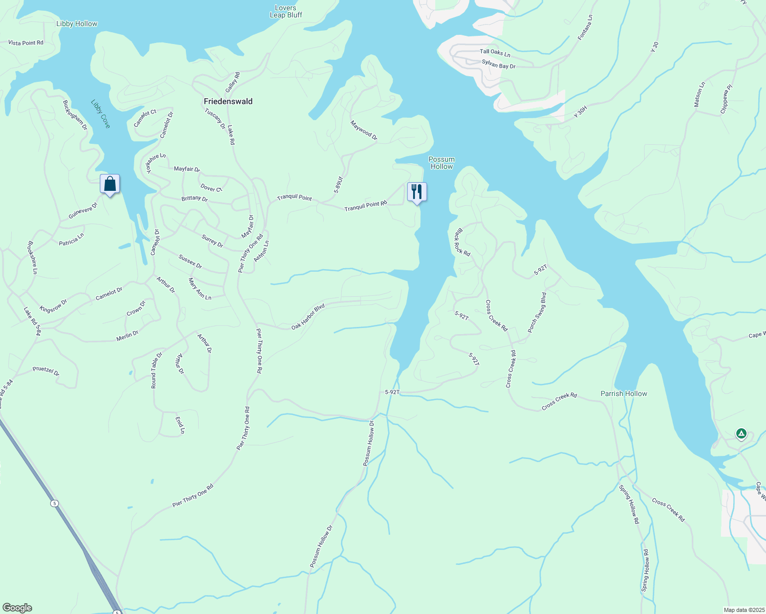 map of restaurants, bars, coffee shops, grocery stores, and more near 3071 Possom Hollow Drive in Camdenton