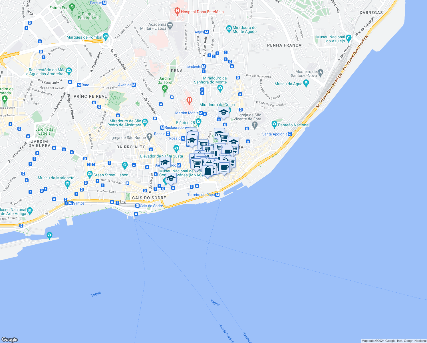 map of restaurants, bars, coffee shops, grocery stores, and more near Largo de Santo António da Sé in Lisboa