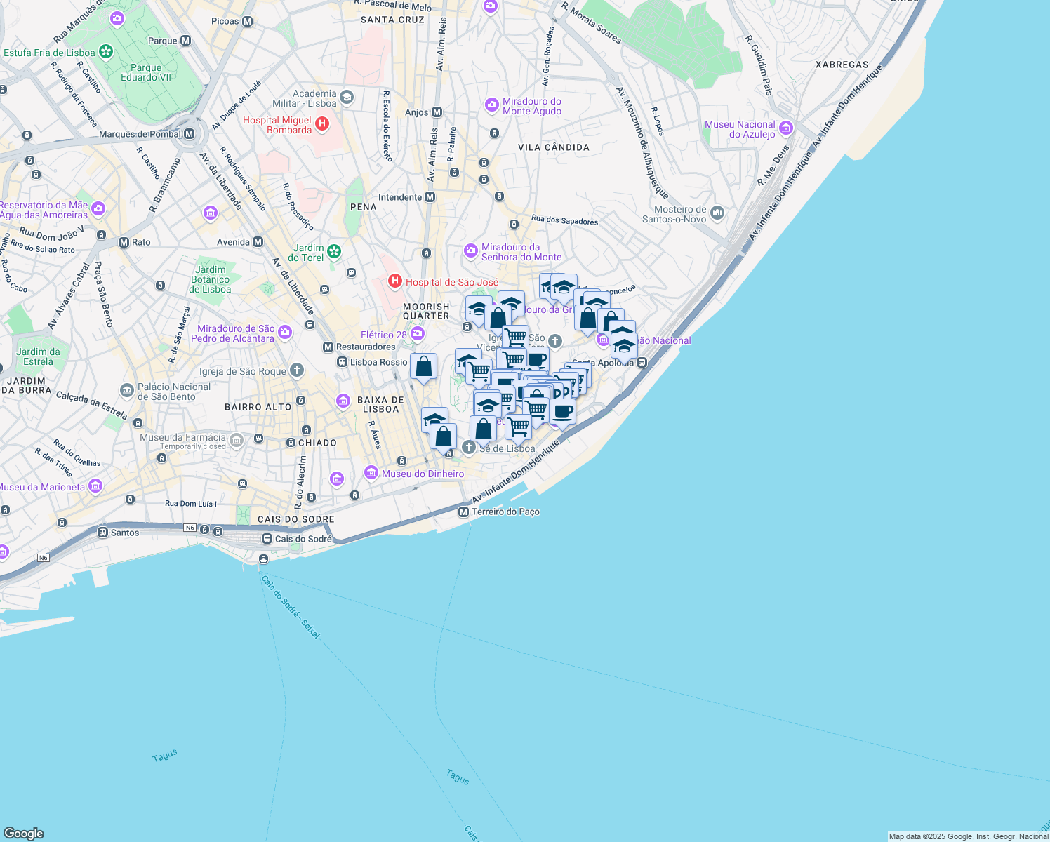 map of restaurants, bars, coffee shops, grocery stores, and more near 2 Beco da Cardosa in Lisboa