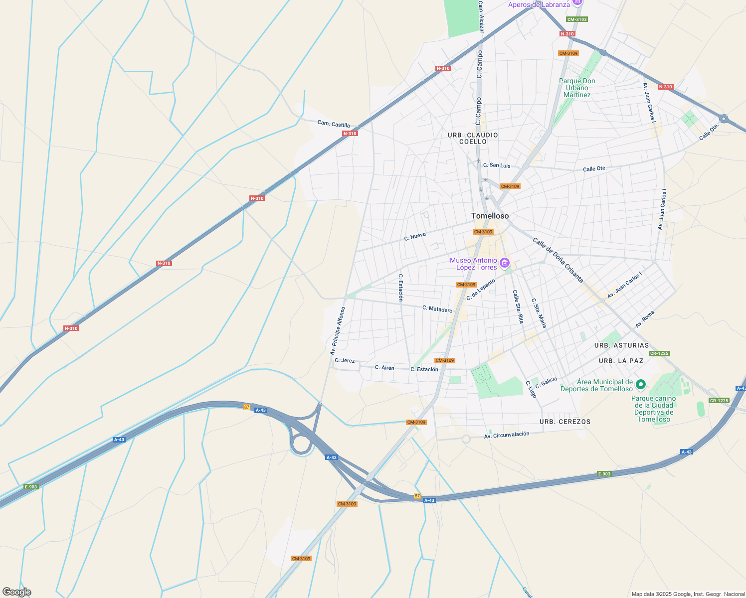 map of restaurants, bars, coffee shops, grocery stores, and more near 80 Calle Matadero in Tomelloso