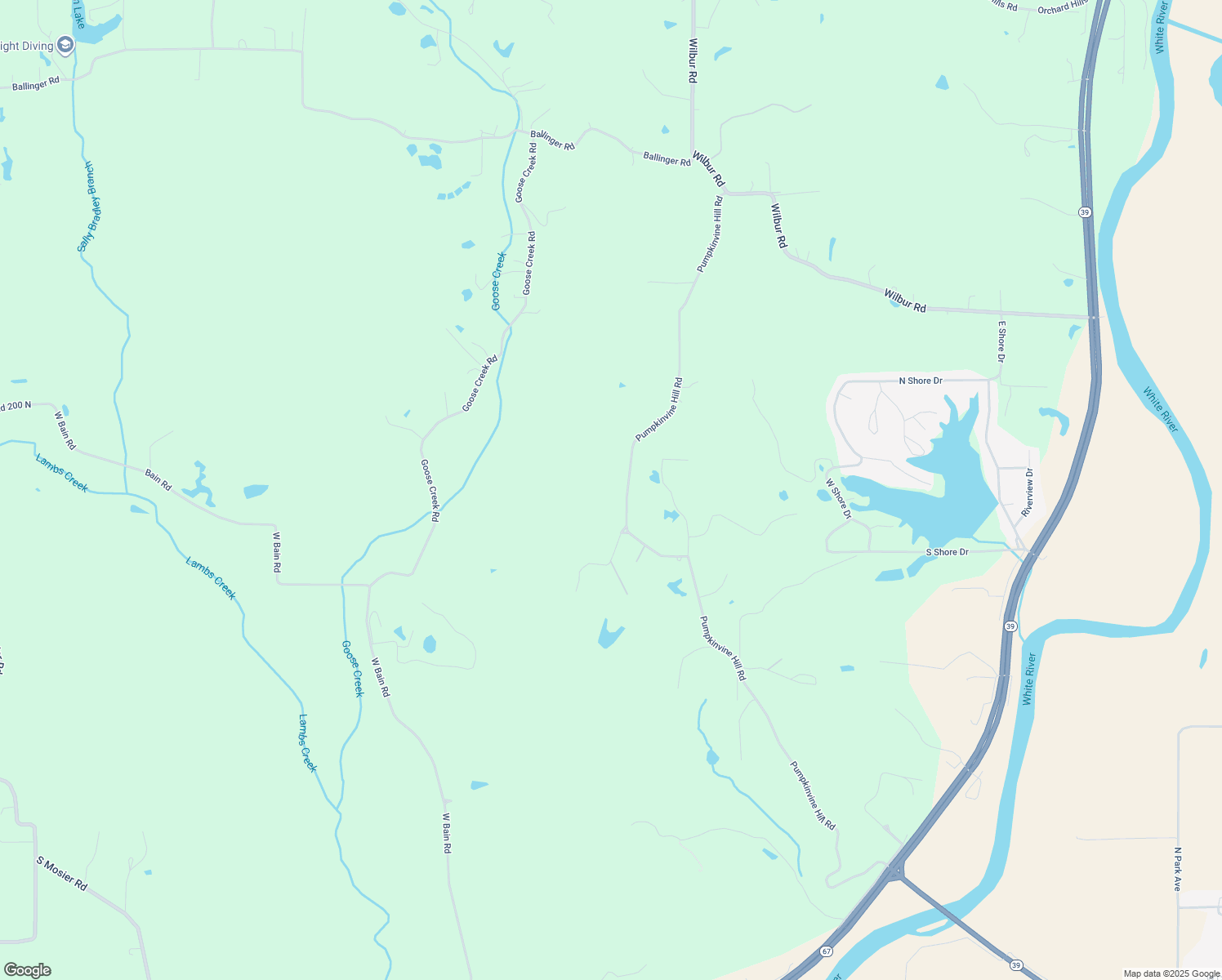 map of restaurants, bars, coffee shops, grocery stores, and more near 1520 Pumpkinvine Hill Road in Martinsville