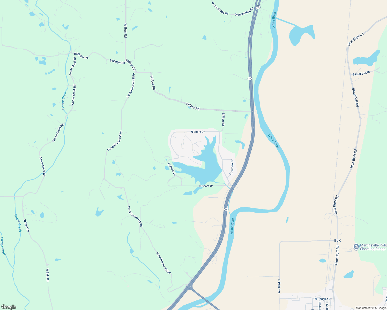 map of restaurants, bars, coffee shops, grocery stores, and more near 1776 White Oak Lane in Martinsville