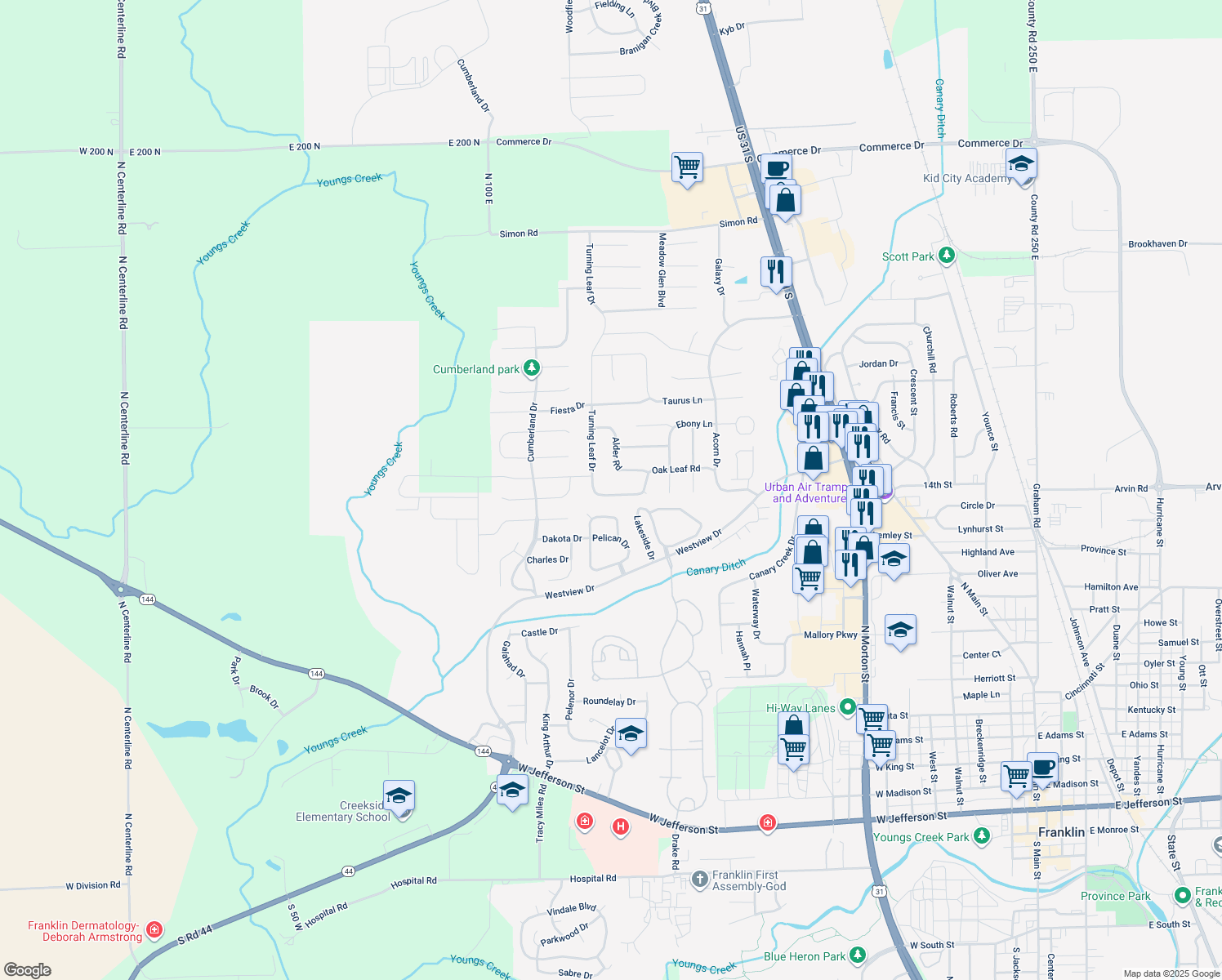 map of restaurants, bars, coffee shops, grocery stores, and more near 1194 Oak Leaf Road in Franklin