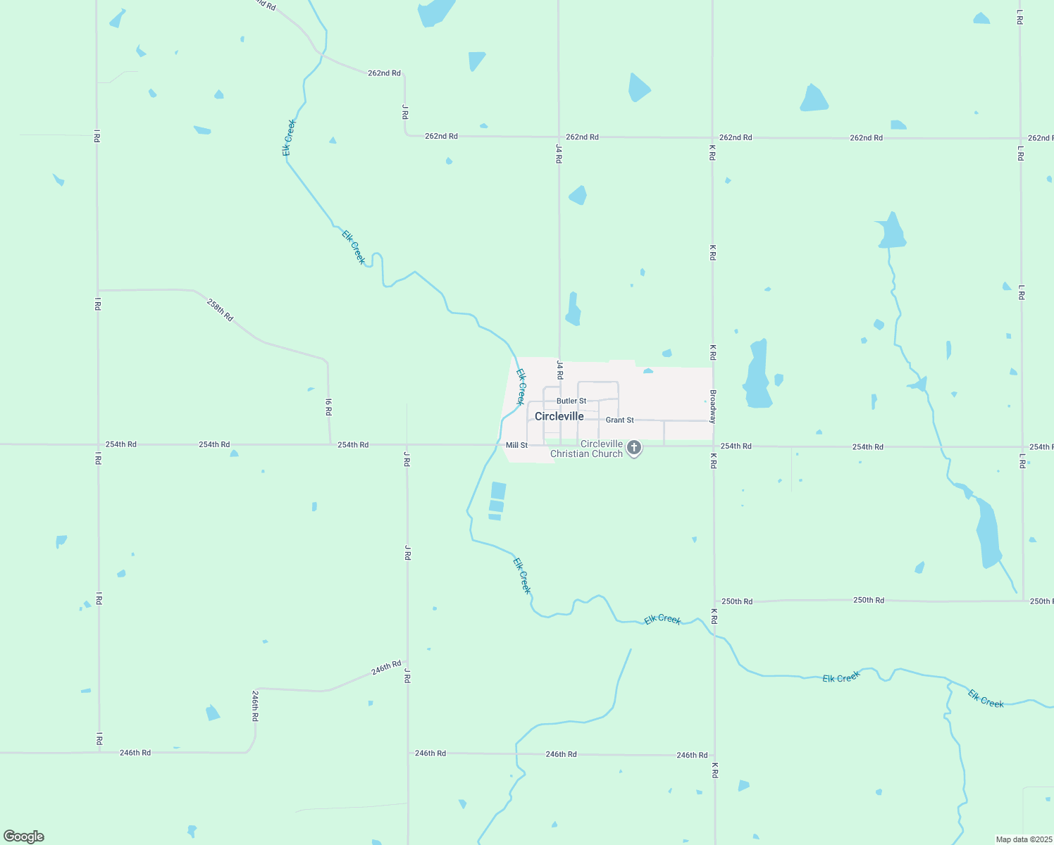 map of restaurants, bars, coffee shops, grocery stores, and more near Shuman Street in Circleville