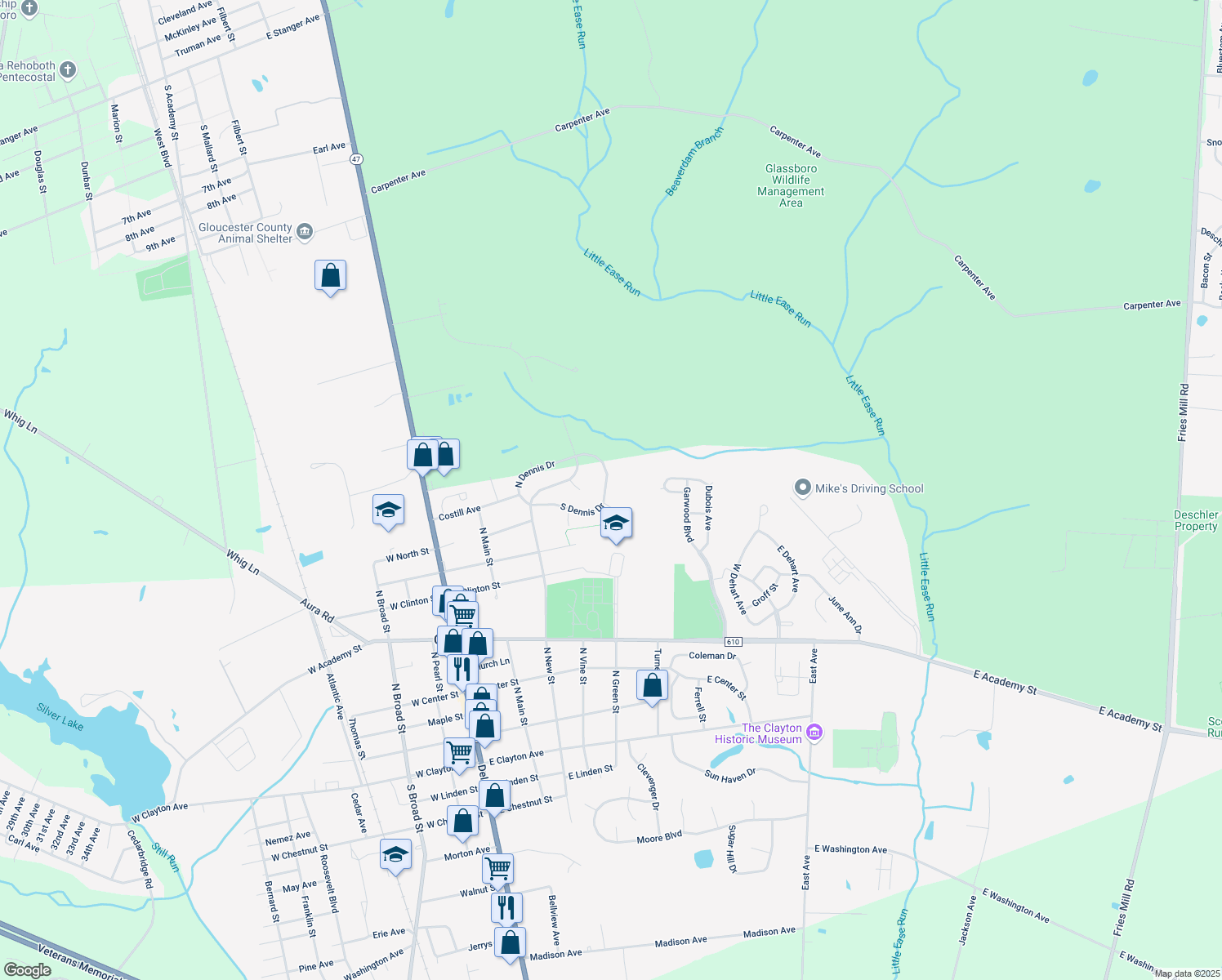 map of restaurants, bars, coffee shops, grocery stores, and more near 142 South Dennis Drive in Clayton