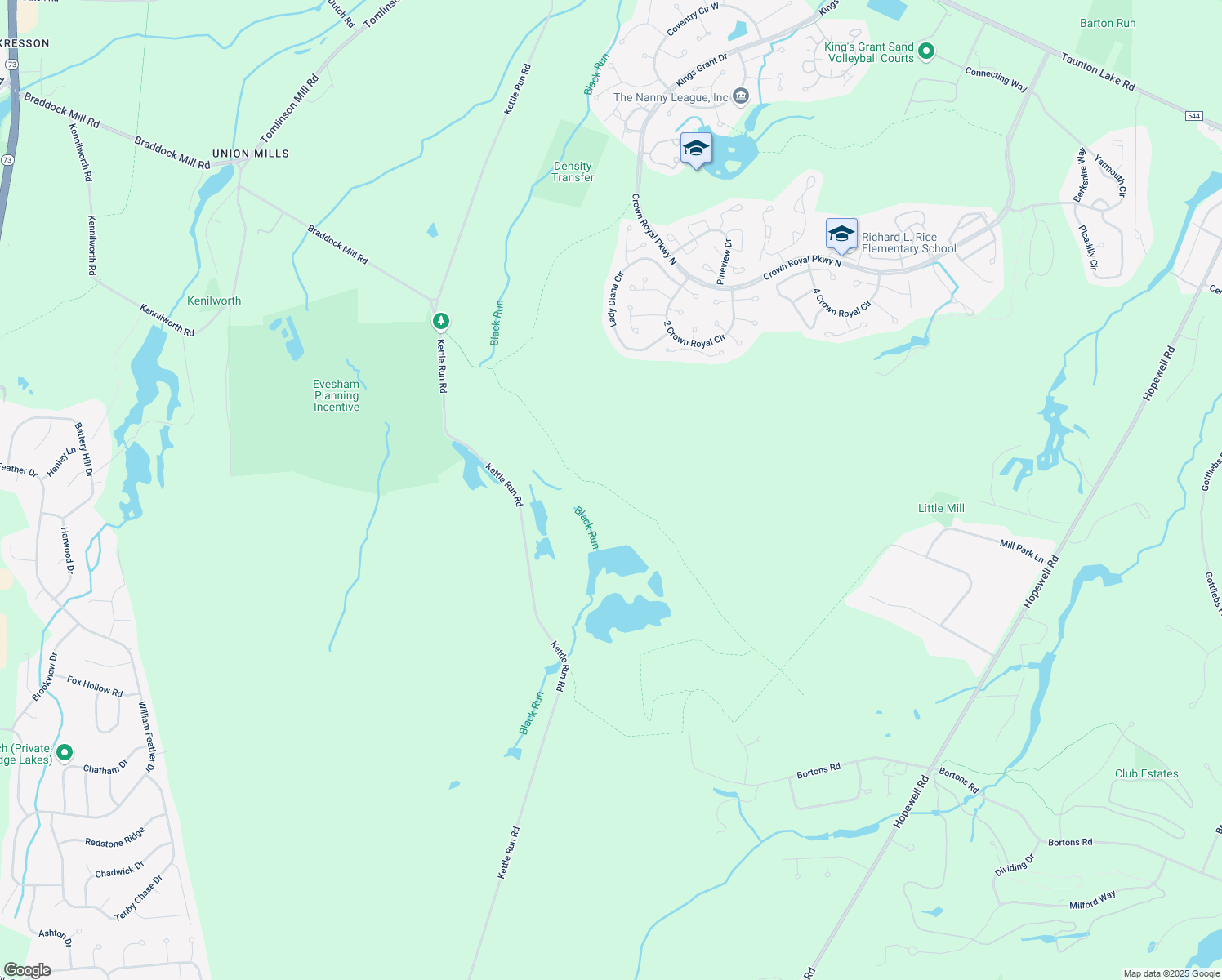 map of restaurants, bars, coffee shops, grocery stores, and more near Kings Grant Trails in Evesham Township