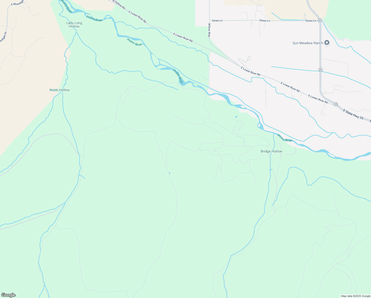 map of restaurants, bars, coffee shops, grocery stores, and more near Woodland View Drive in Wasatch County