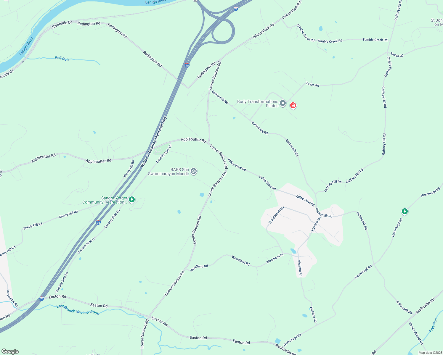 map of restaurants, bars, coffee shops, grocery stores, and more near 4139 Lower Saucon Road in Hellertown