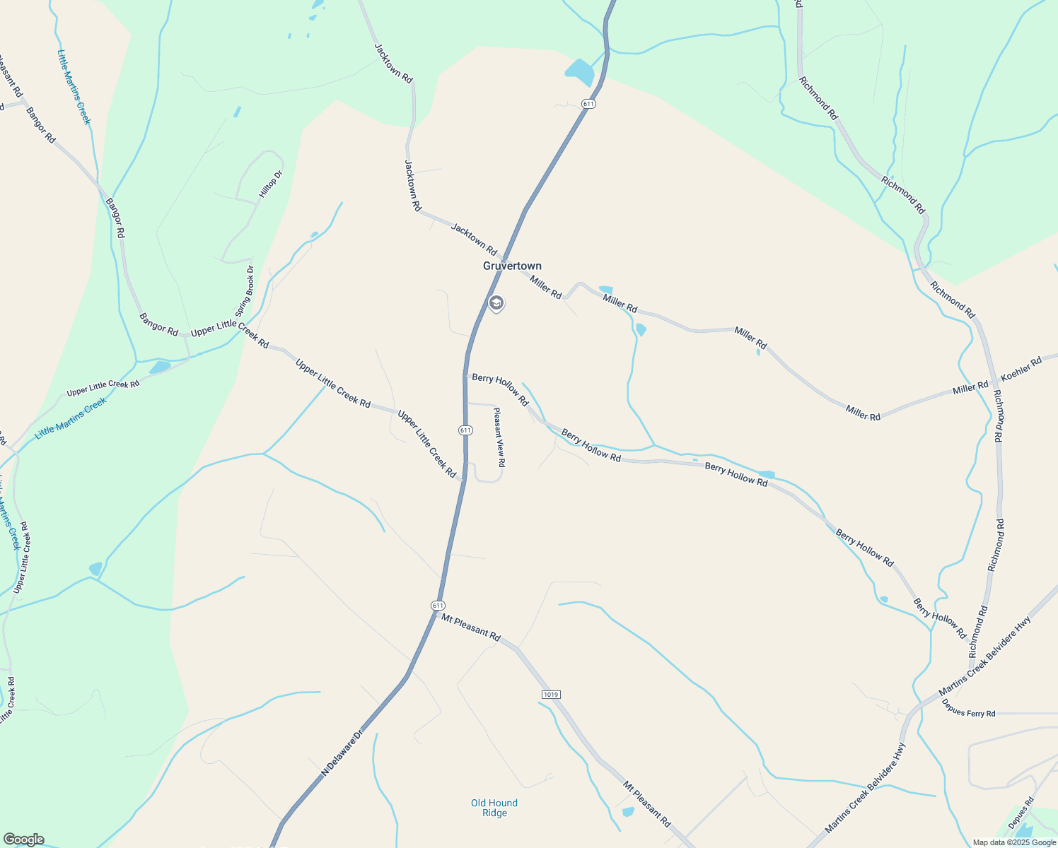map of restaurants, bars, coffee shops, grocery stores, and more near 4201 Berry Hollow Road in Bangor