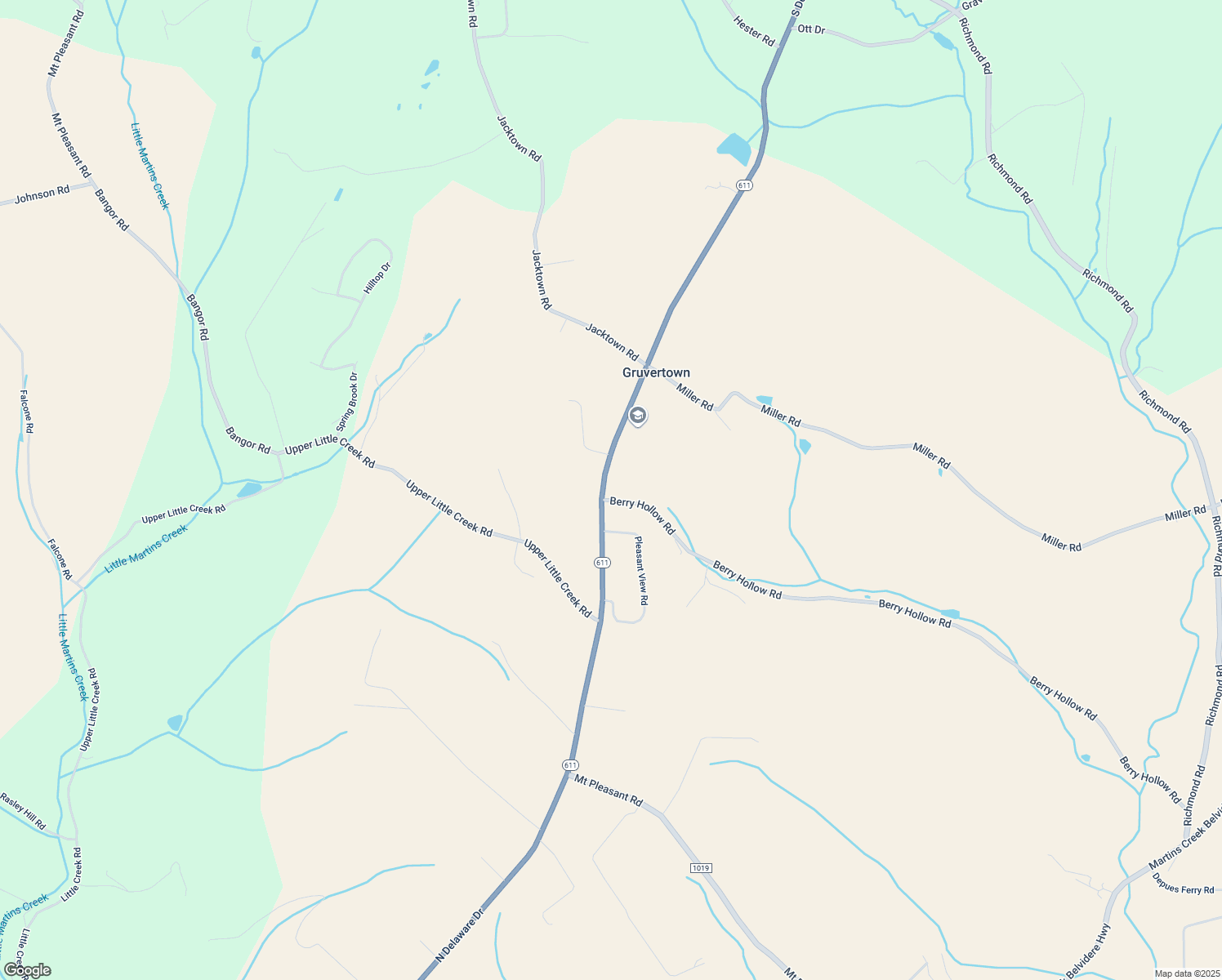 map of restaurants, bars, coffee shops, grocery stores, and more near 4002 Berry Hollow Road in Bangor