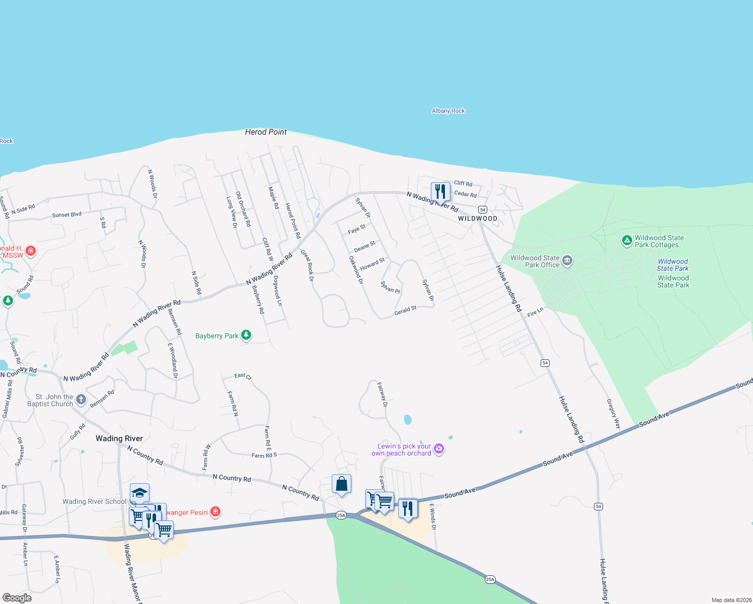 map of restaurants, bars, coffee shops, grocery stores, and more near 32 Oakwood Drive in Wading River