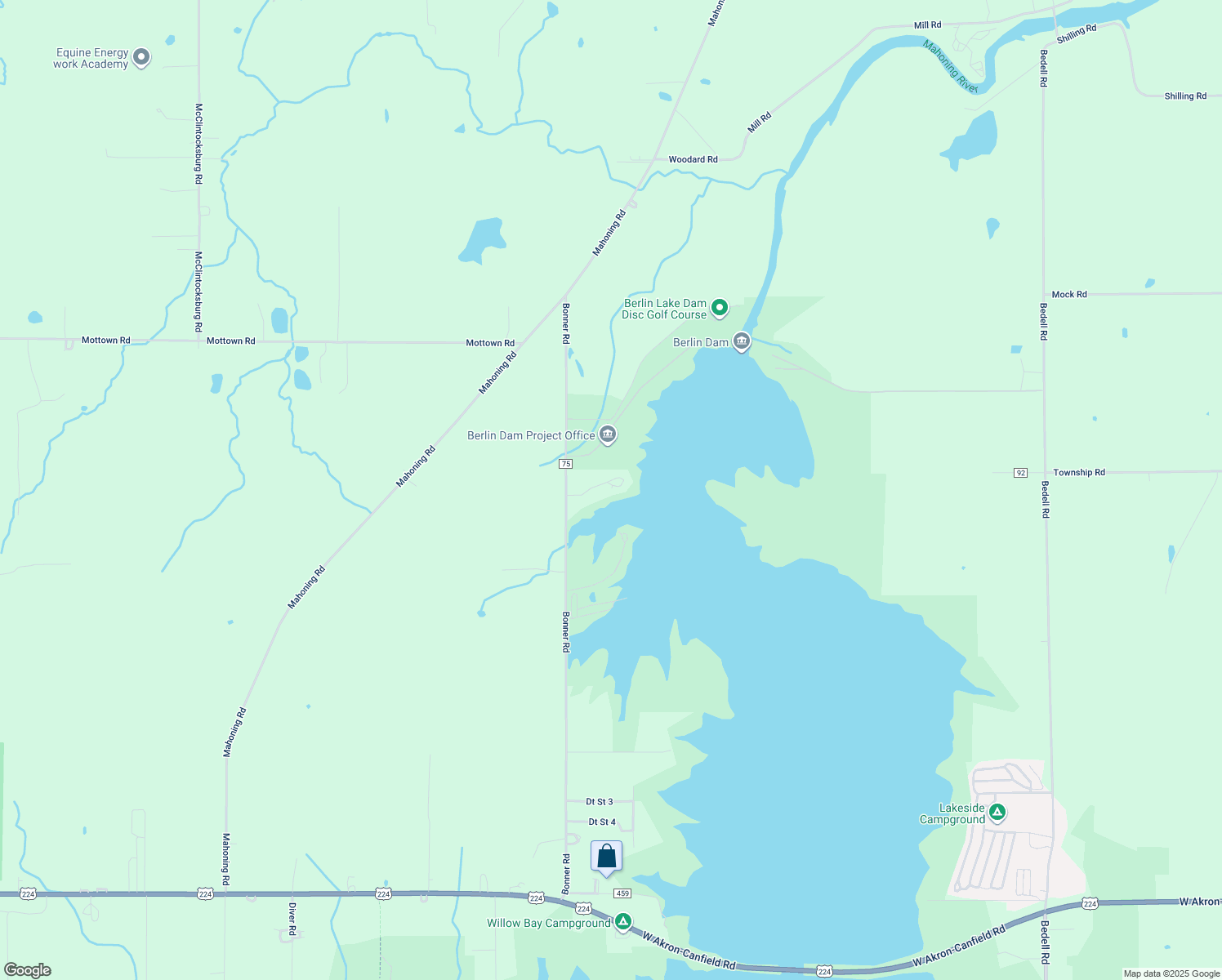 map of restaurants, bars, coffee shops, grocery stores, and more near 10580 Spillway View Drive in Deerfield