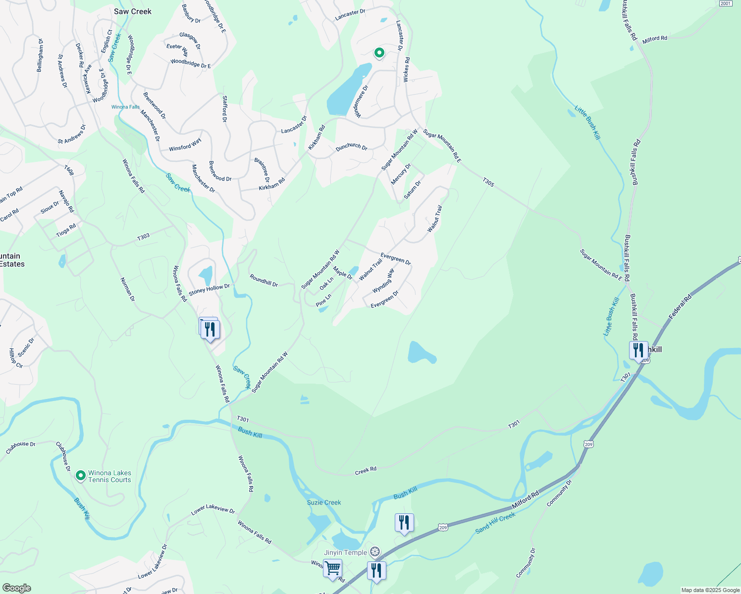 map of restaurants, bars, coffee shops, grocery stores, and more near 252 Wynding Way in Bushkill