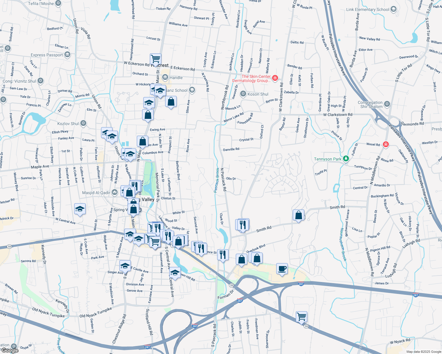 map of restaurants, bars, coffee shops, grocery stores, and more near Forest Glen Court in Nanuet