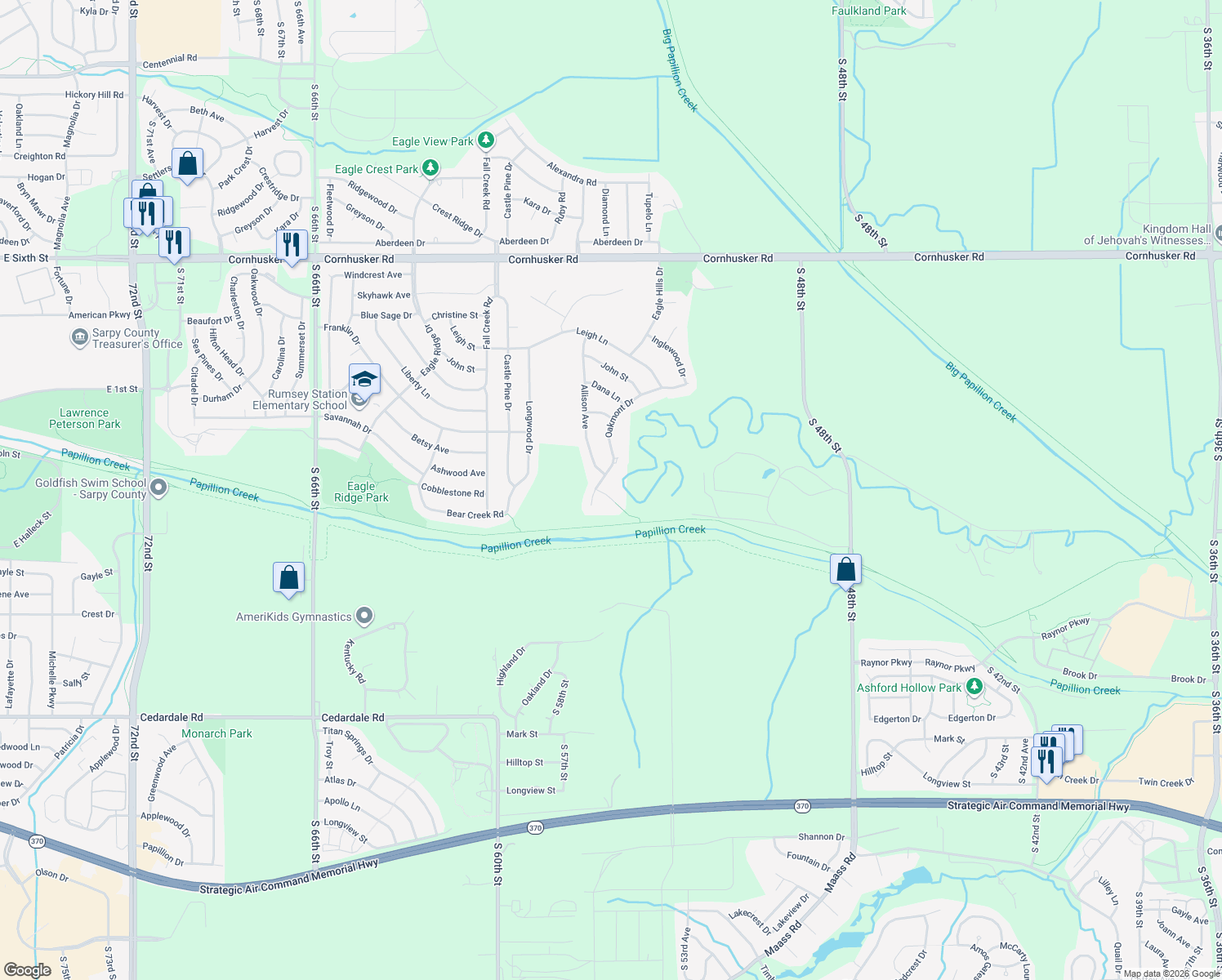 map of restaurants, bars, coffee shops, grocery stores, and more near 2704 Bluff Point Circle in Papillion