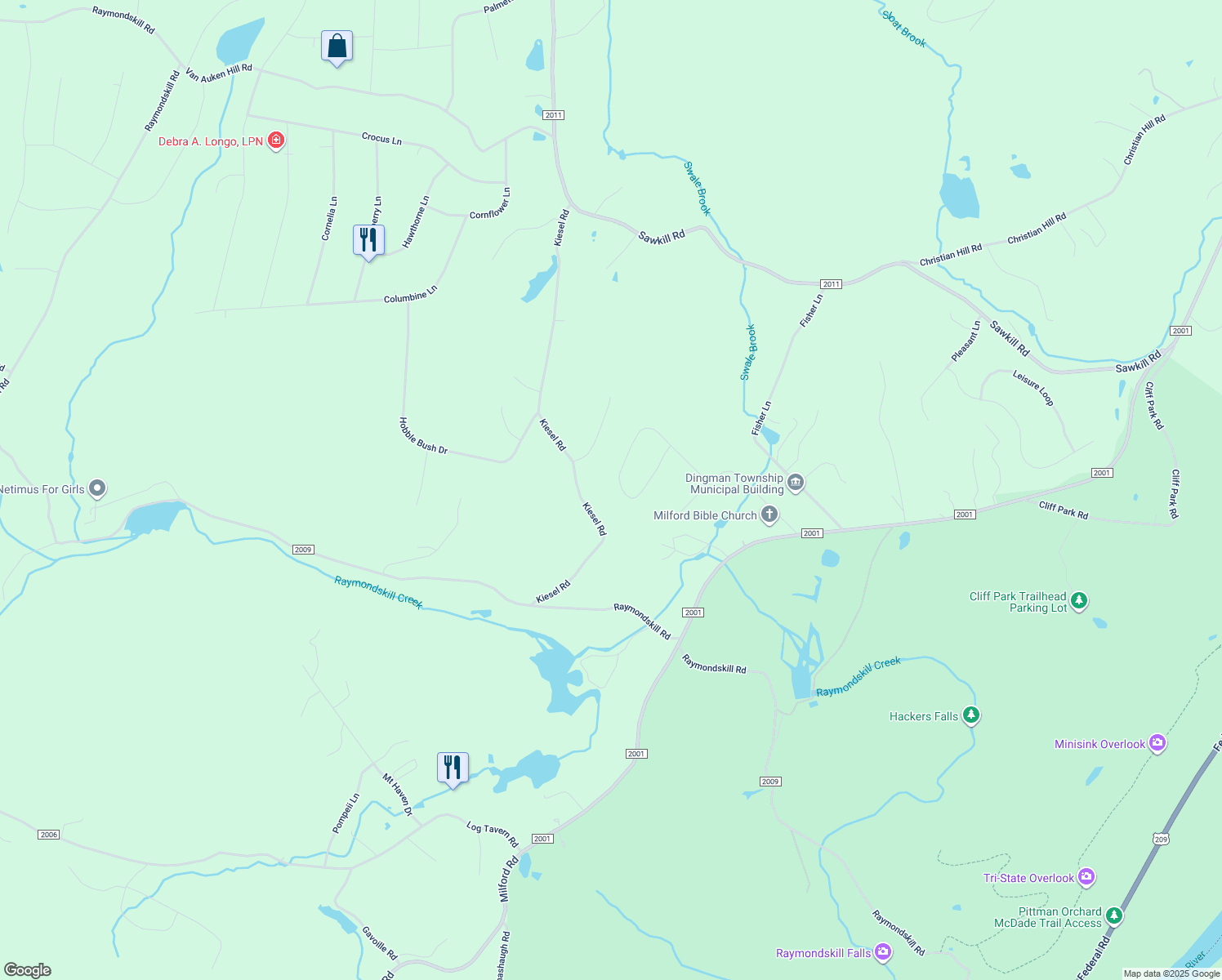 map of restaurants, bars, coffee shops, grocery stores, and more near 121 Partridge Circle in Milford