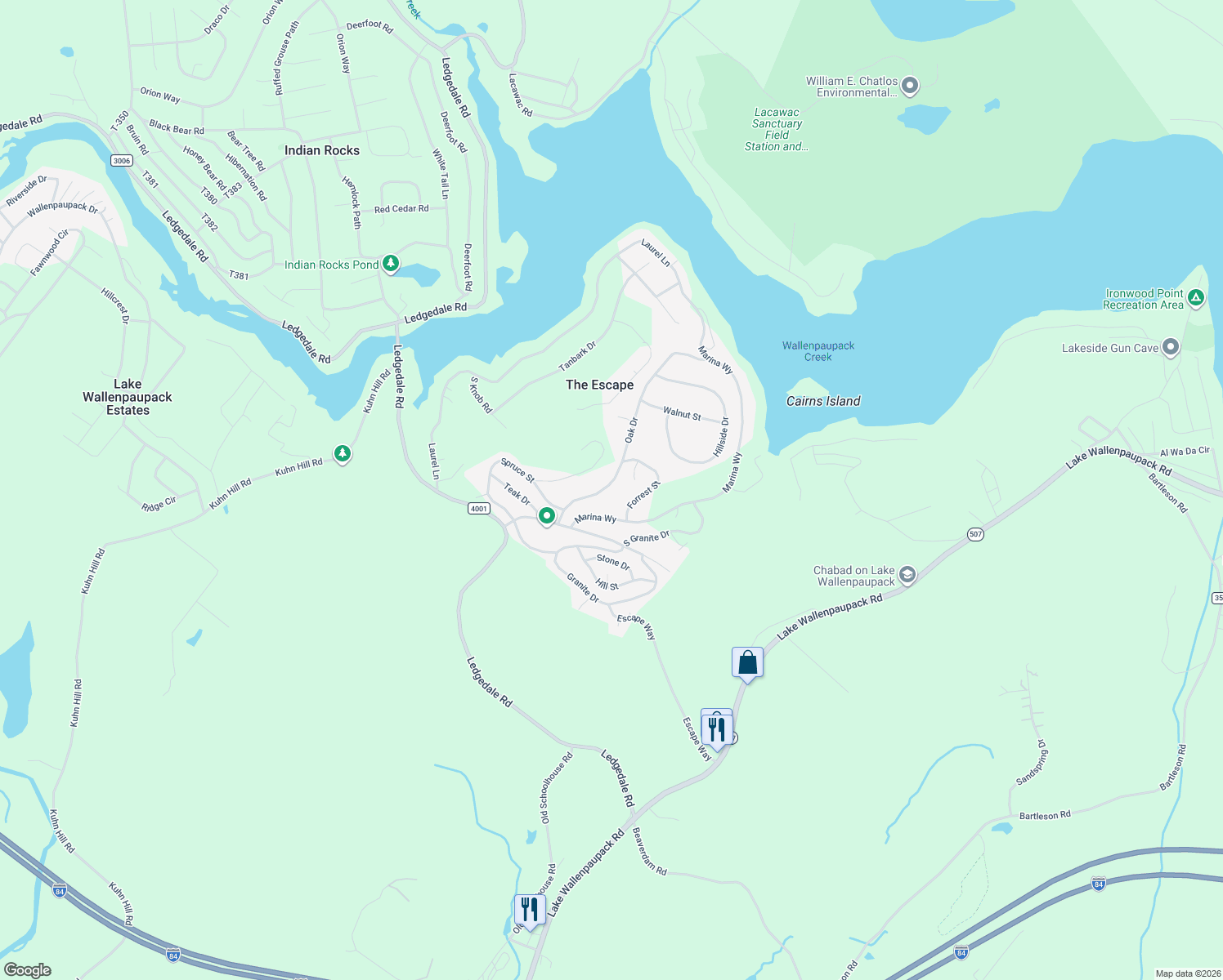 map of restaurants, bars, coffee shops, grocery stores, and more near 466-696 Oak Drive in Greentown