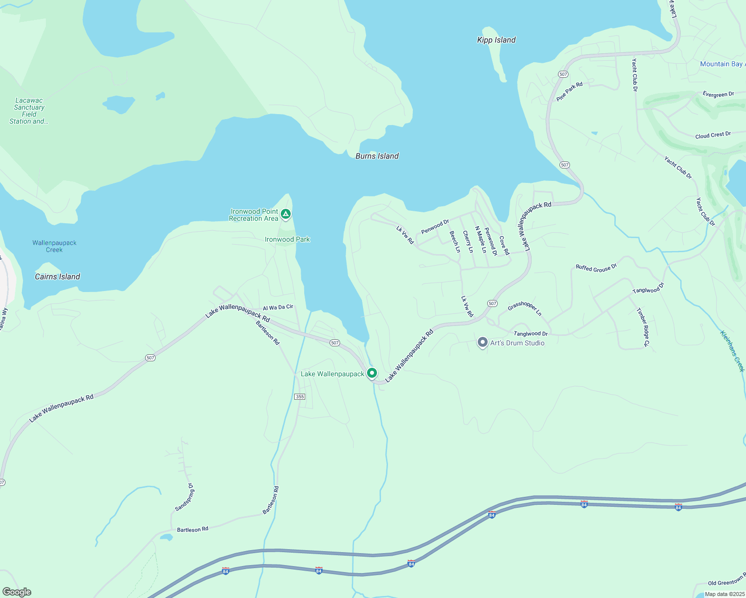 map of restaurants, bars, coffee shops, grocery stores, and more near 173 Lennon Road in Greentown