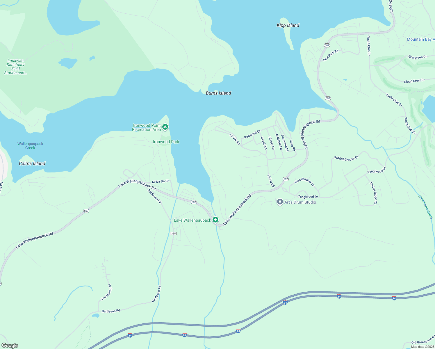 map of restaurants, bars, coffee shops, grocery stores, and more near 173 Lennon Road in Greentown