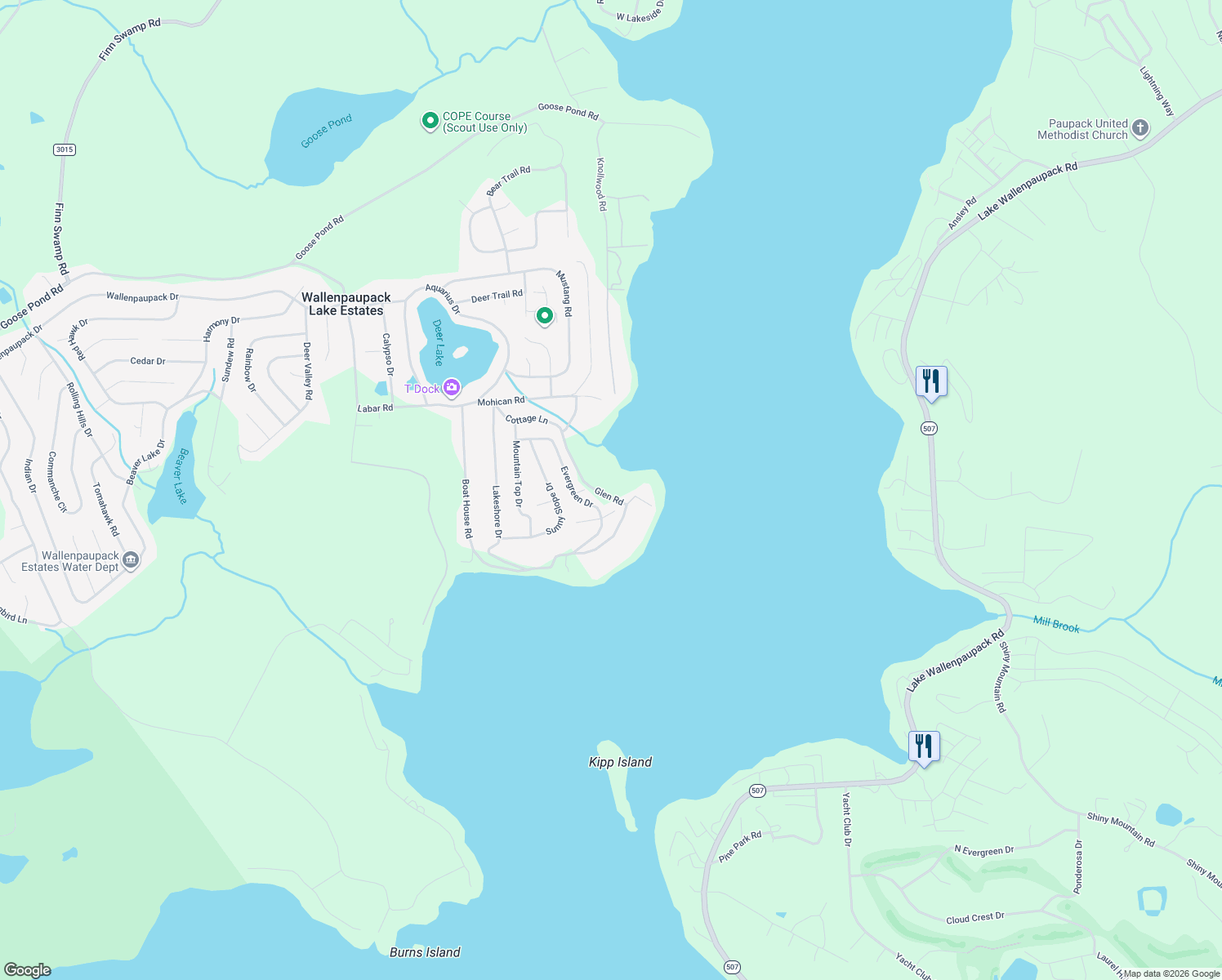 map of restaurants, bars, coffee shops, grocery stores, and more near 40 Glen Road in Lakeville