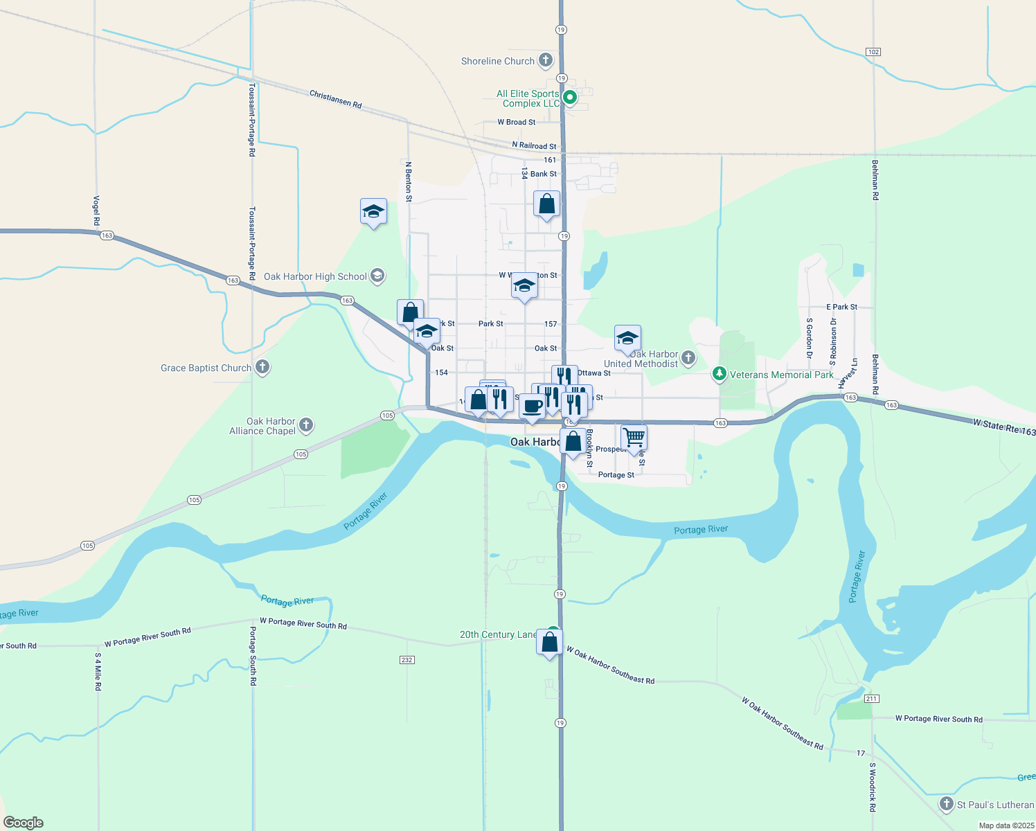 map of restaurants, bars, coffee shops, grocery stores, and more near 214 W Water St in Oak Harbor