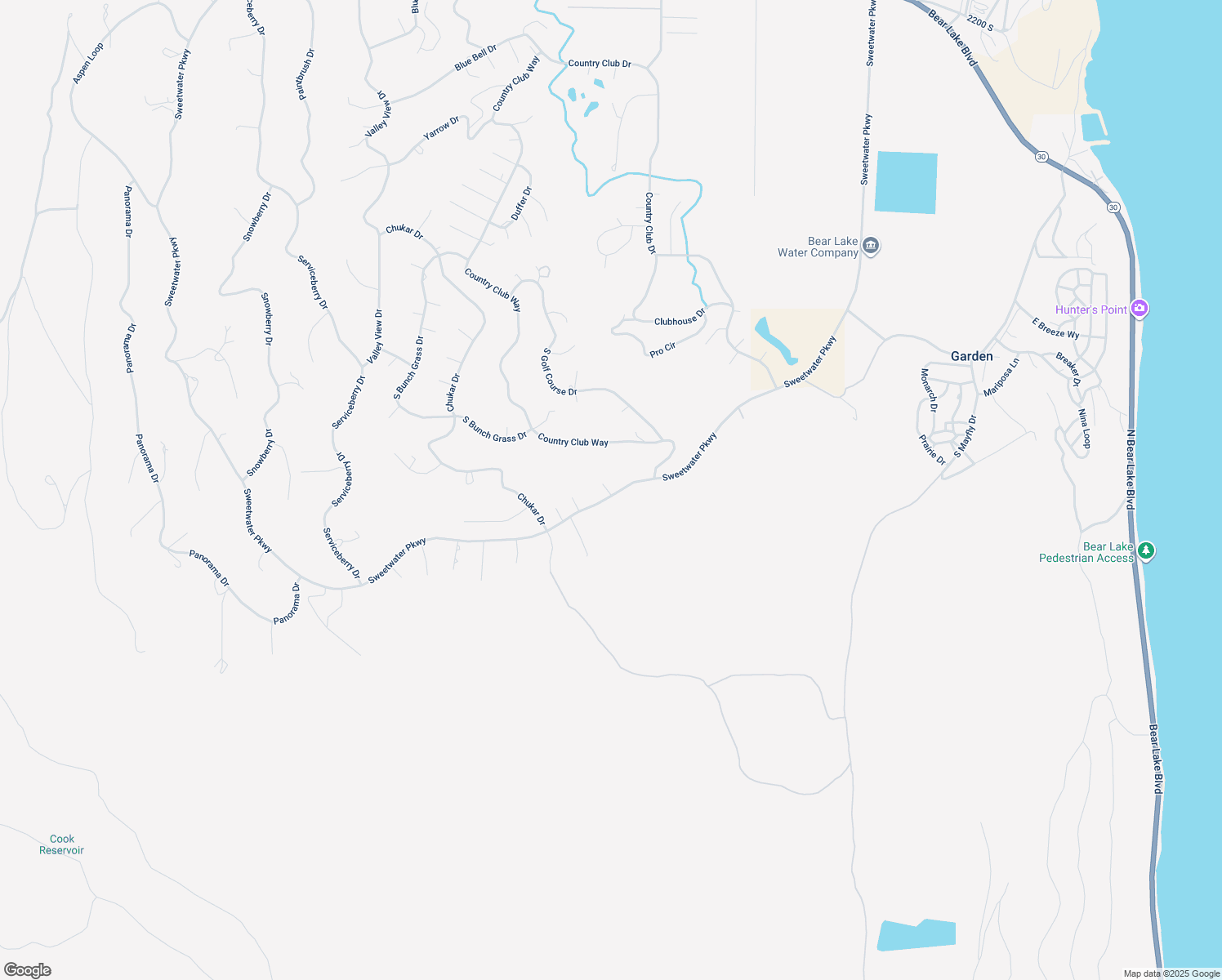 map of restaurants, bars, coffee shops, grocery stores, and more near 3326 South Bay Circle in Garden City