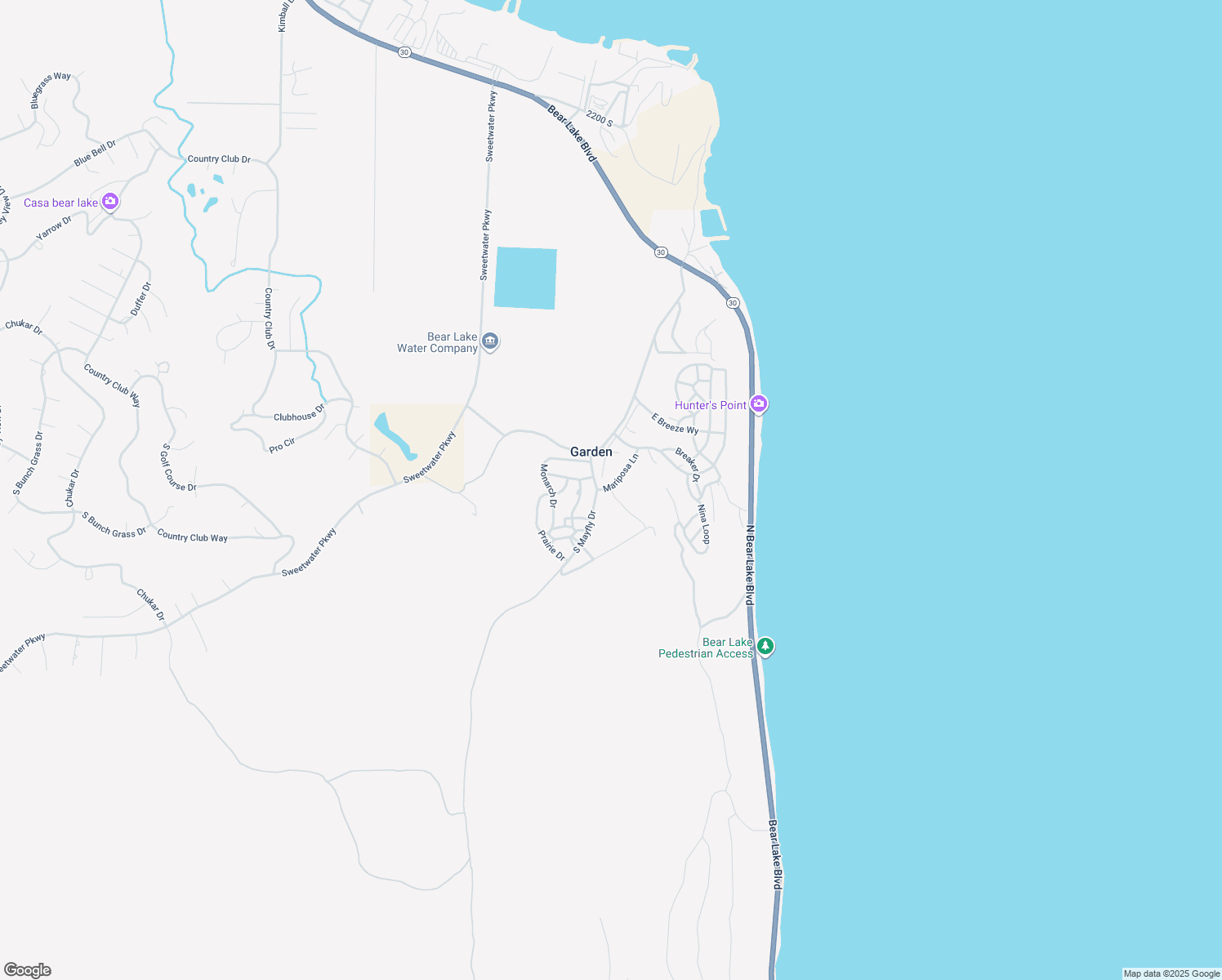 map of restaurants, bars, coffee shops, grocery stores, and more near 3122 Mariposa Lane in Garden City