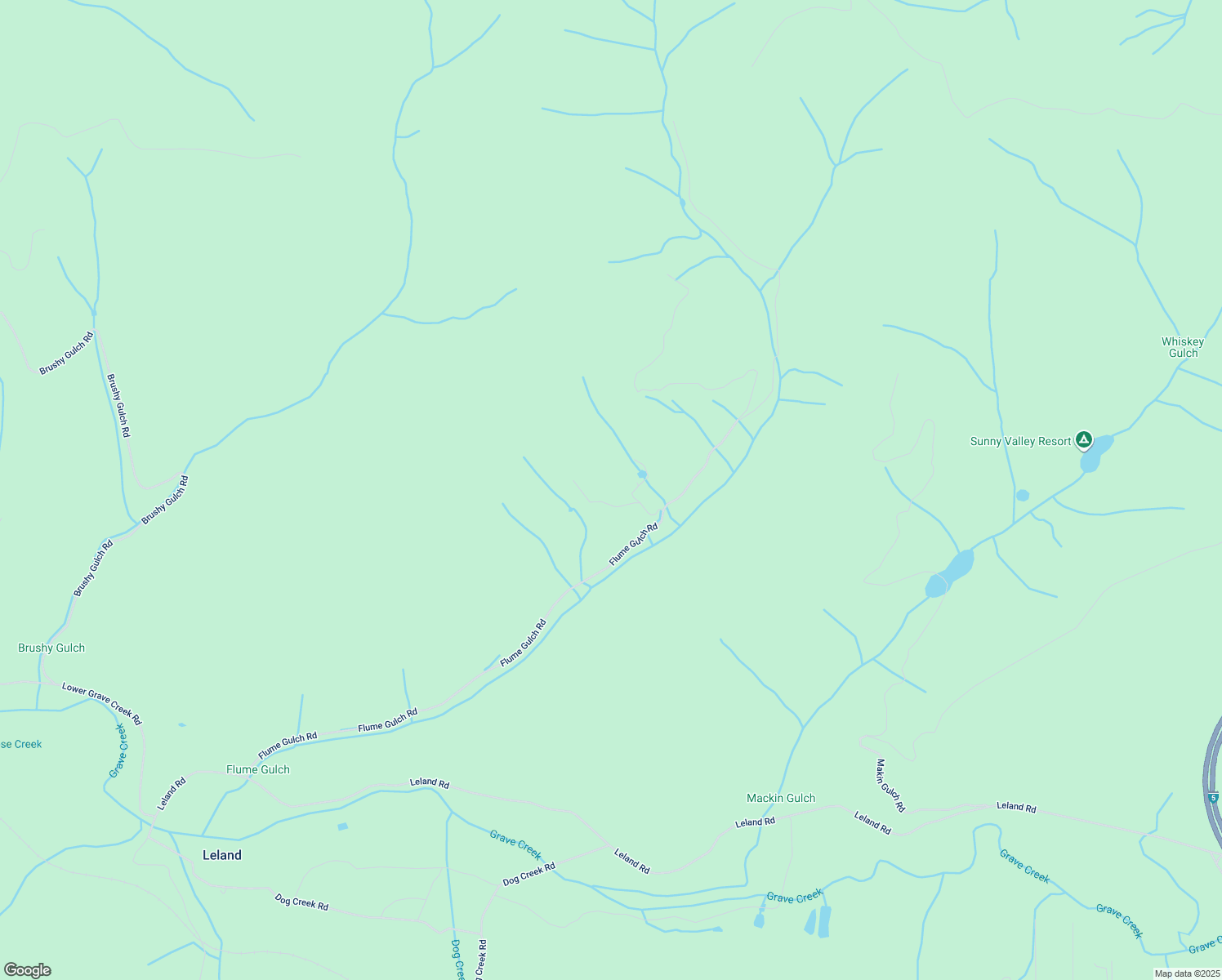 map of restaurants, bars, coffee shops, grocery stores, and more near in Wolf Creek