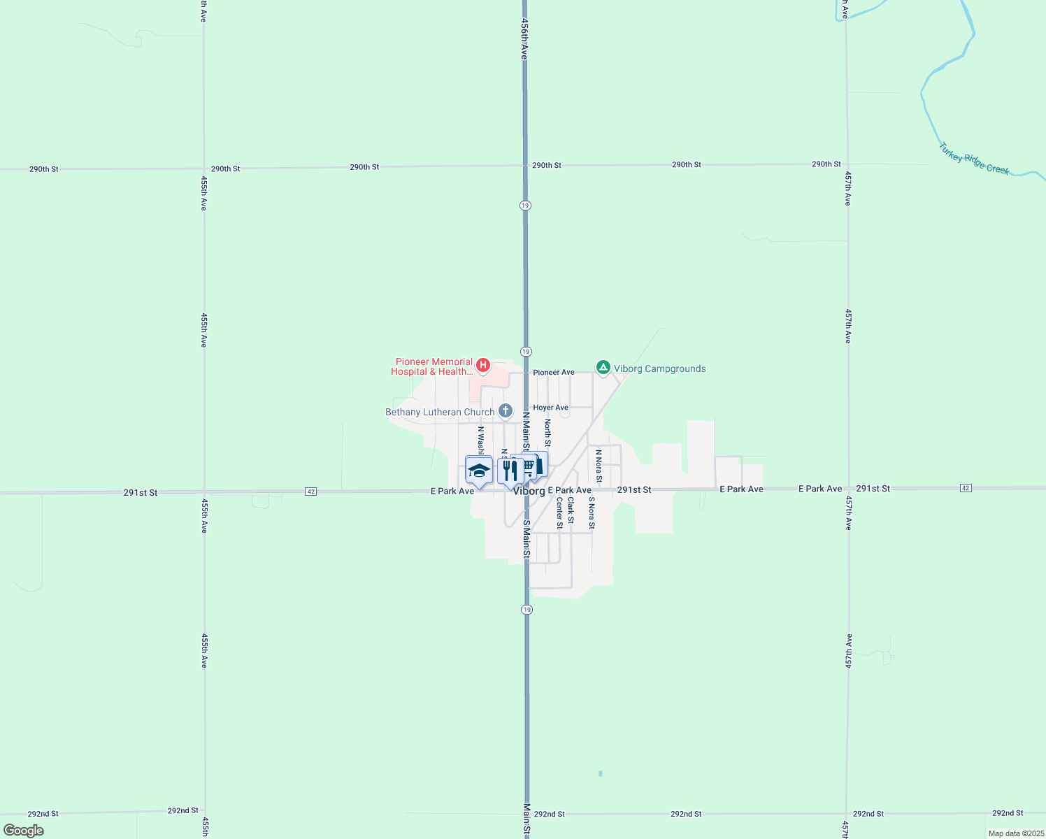 map of restaurants, bars, coffee shops, grocery stores, and more near 301 North Main Street in Viborg