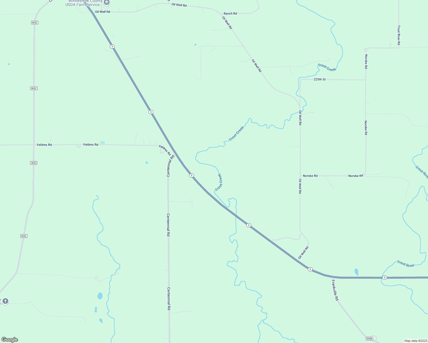 map of restaurants, bars, coffee shops, grocery stores, and more near 1566 Iowa 9 in Decorah
