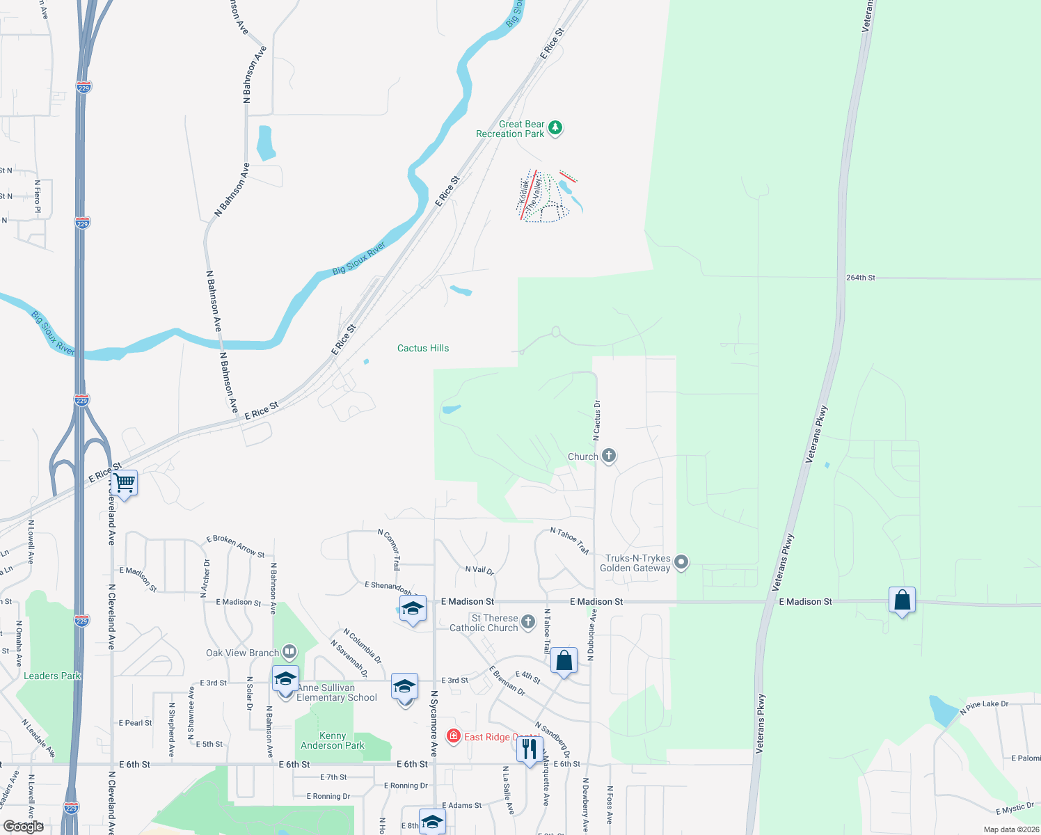 map of restaurants, bars, coffee shops, grocery stores, and more near North Knoll Place in Sioux Falls