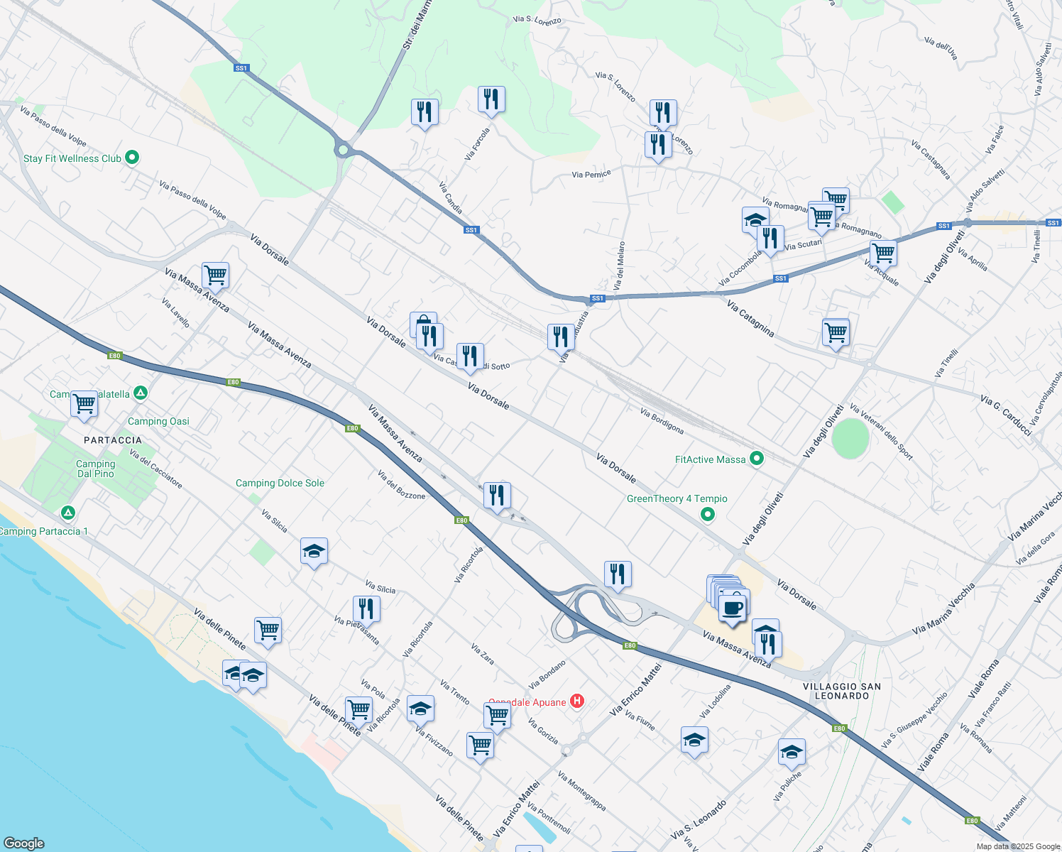 map of restaurants, bars, coffee shops, grocery stores, and more near 17 Via Dorsale in Massa