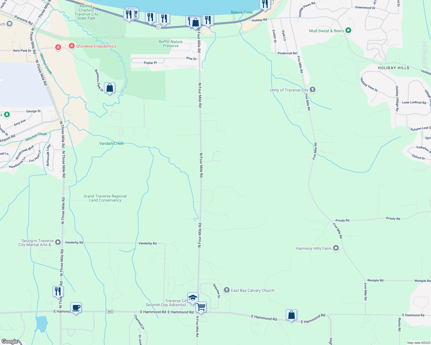 map of restaurants, bars, coffee shops, grocery stores, and more near 2924 North Four Mile Road in Traverse City